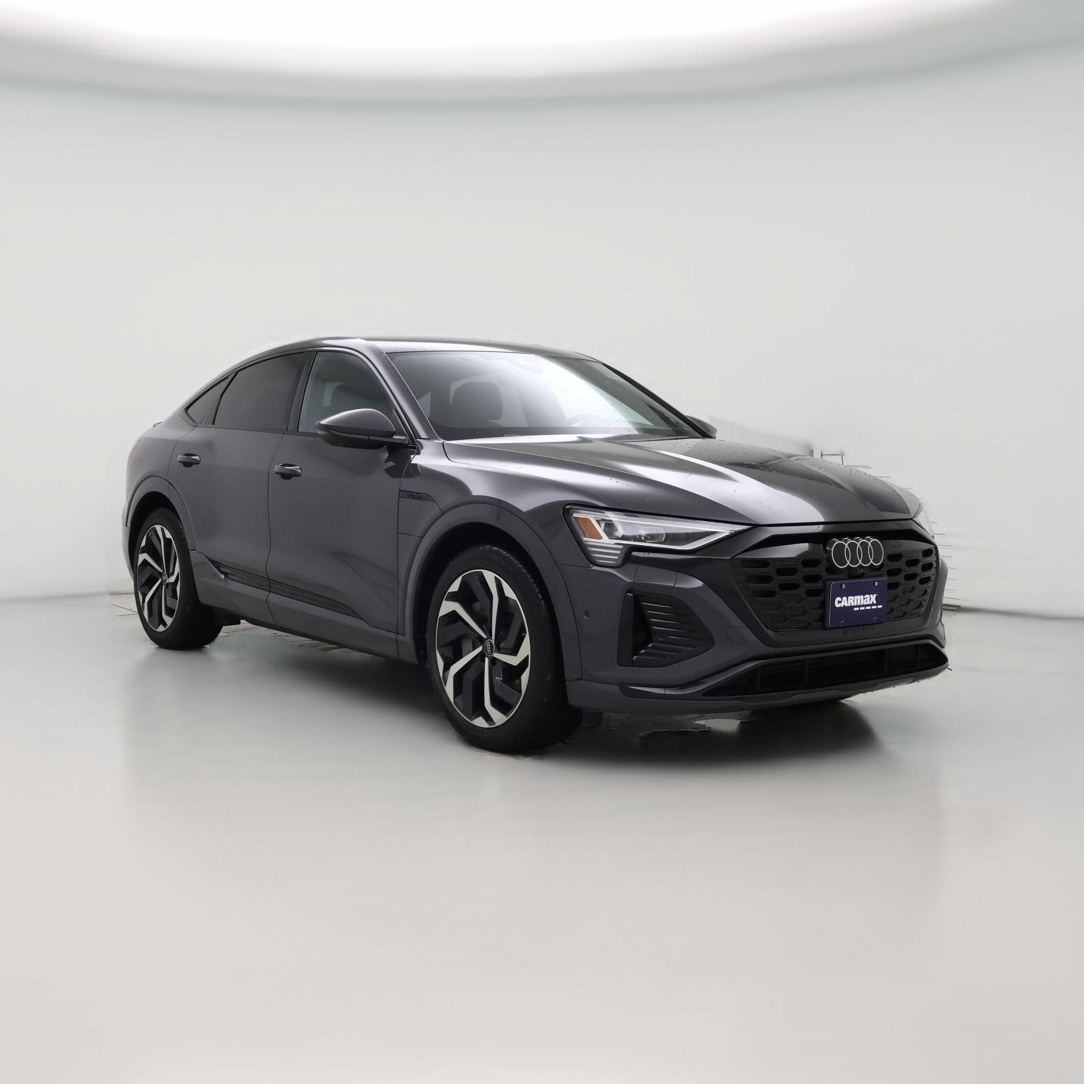 Thumbnail: 2024 Audi Q8 e-tron - 1