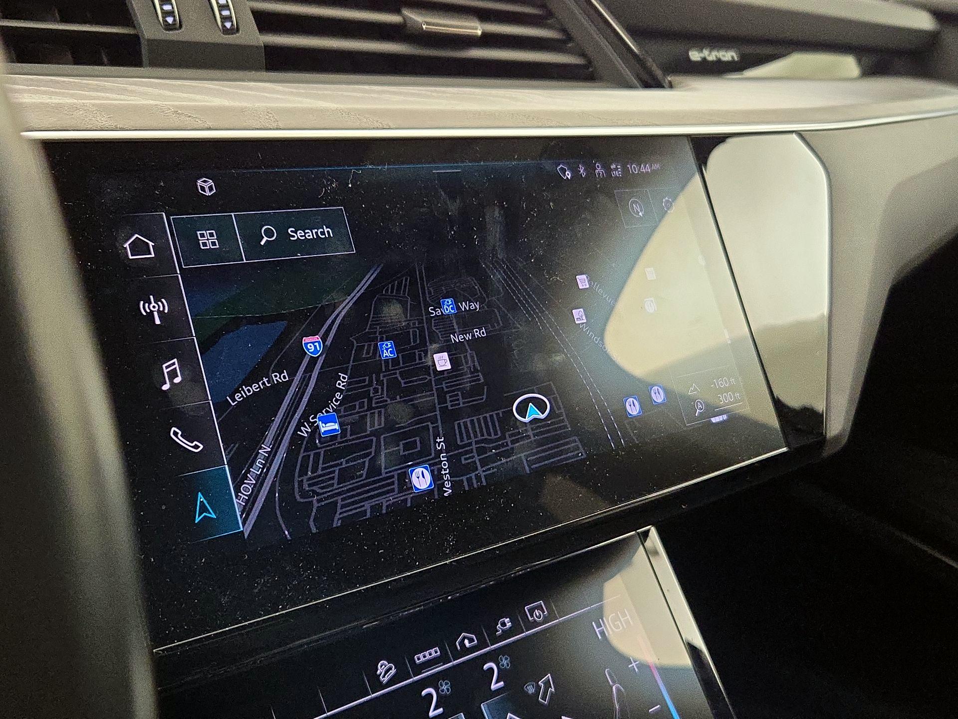 Thumbnail: 2024 Audi Q8 e-tron - 14