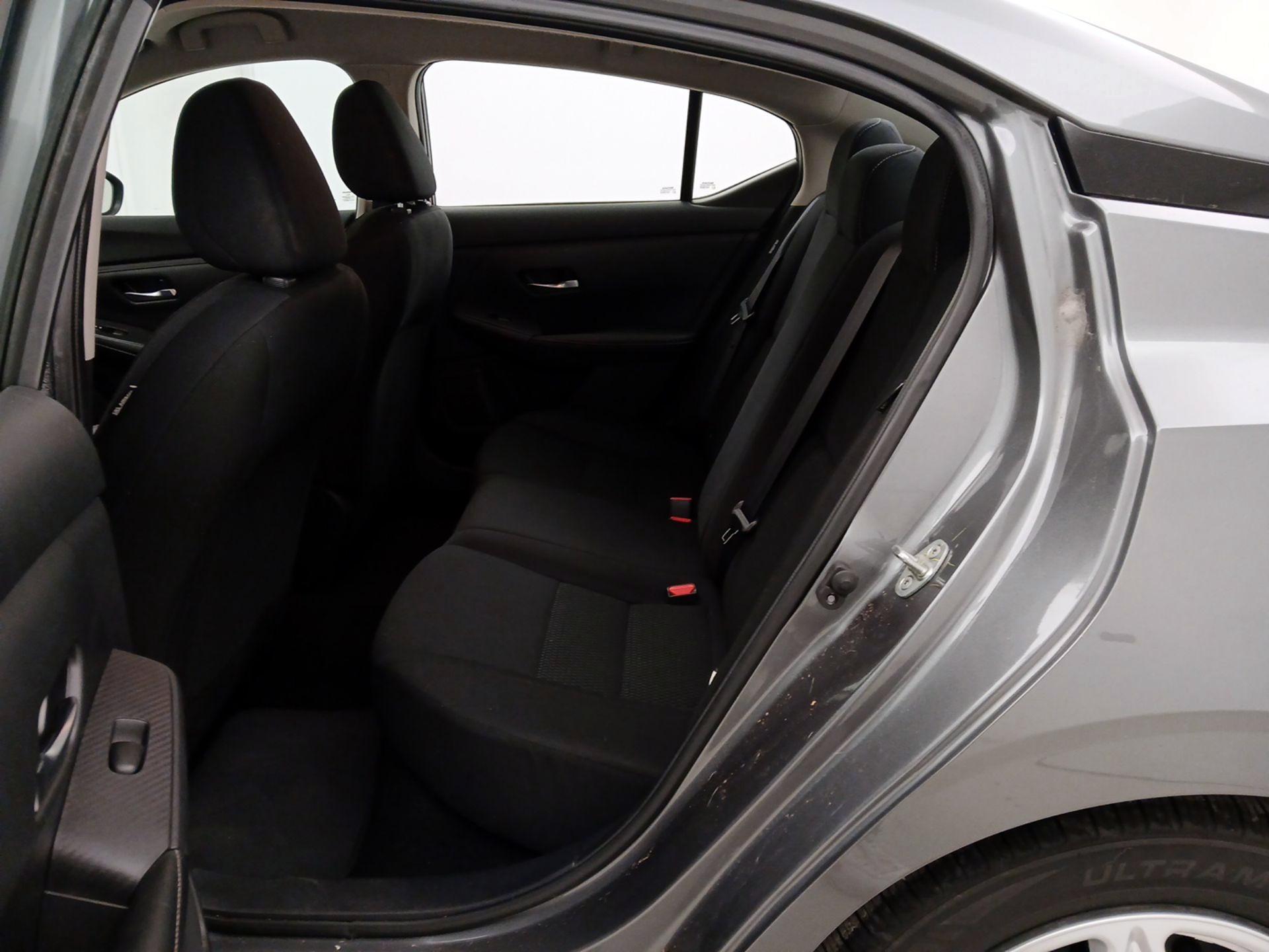 Thumbnail: 2022 Nissan Sentra - 19