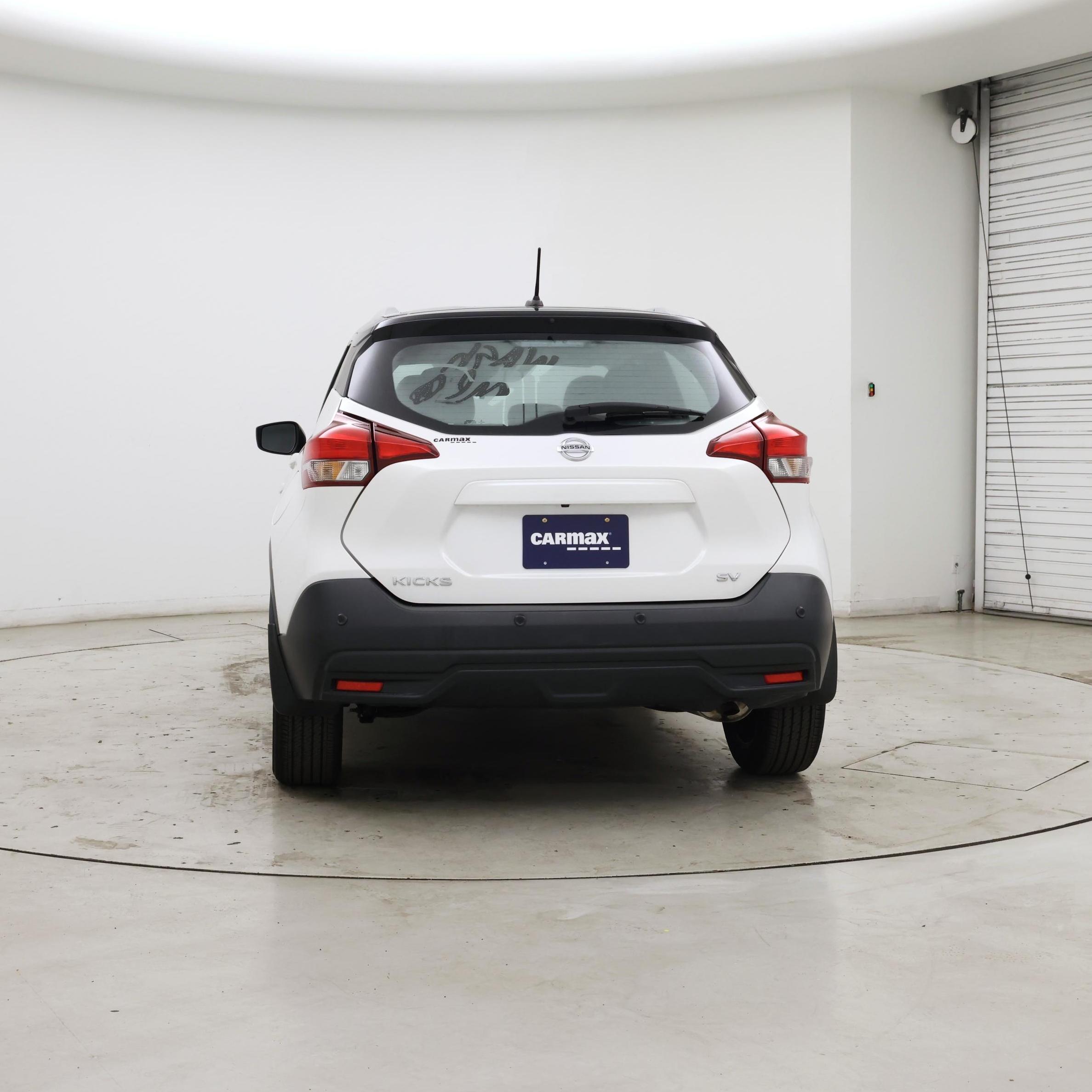Thumbnail: 2020 Nissan Kicks - 6