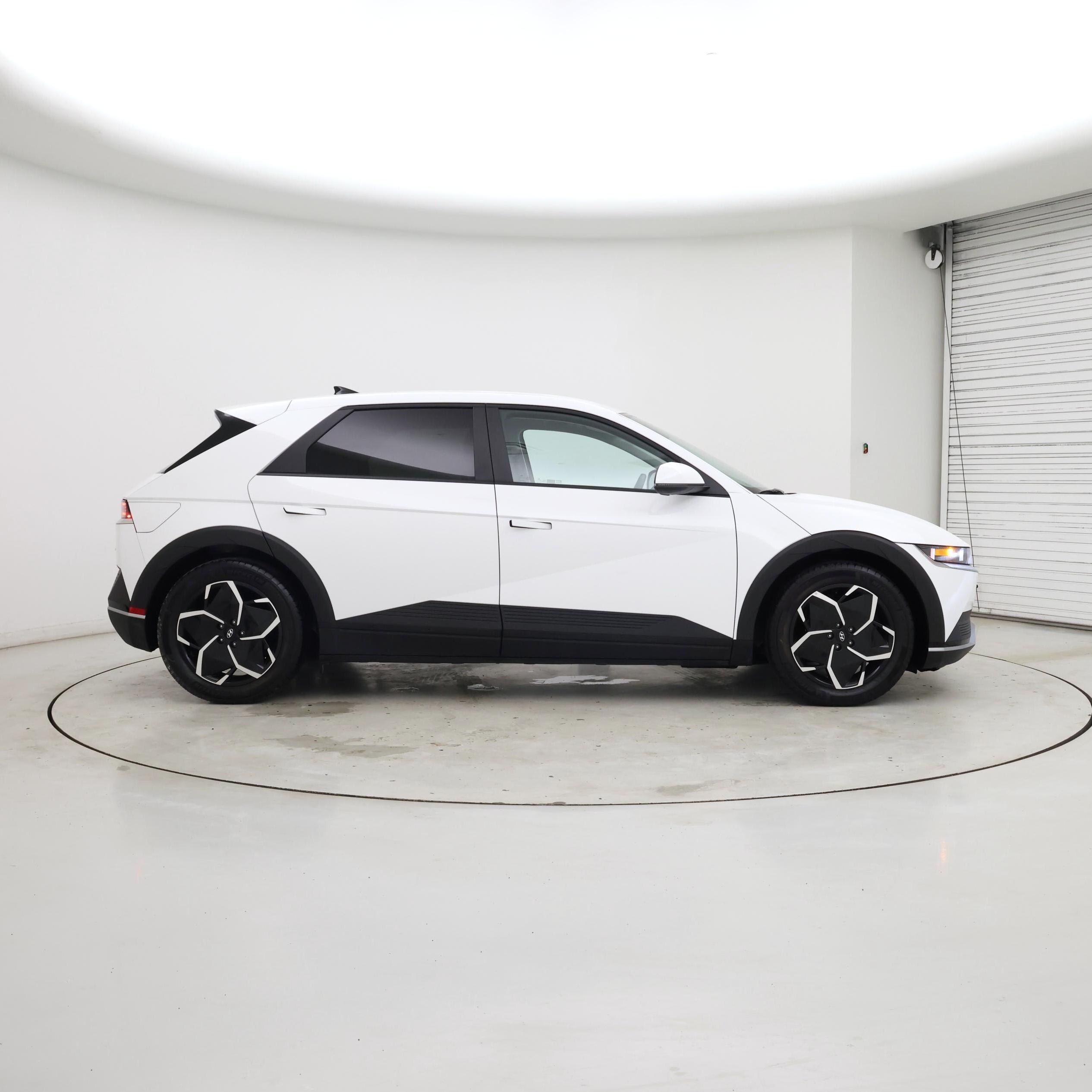 Thumbnail: 2022 Hyundai Ioniq 5 - 7