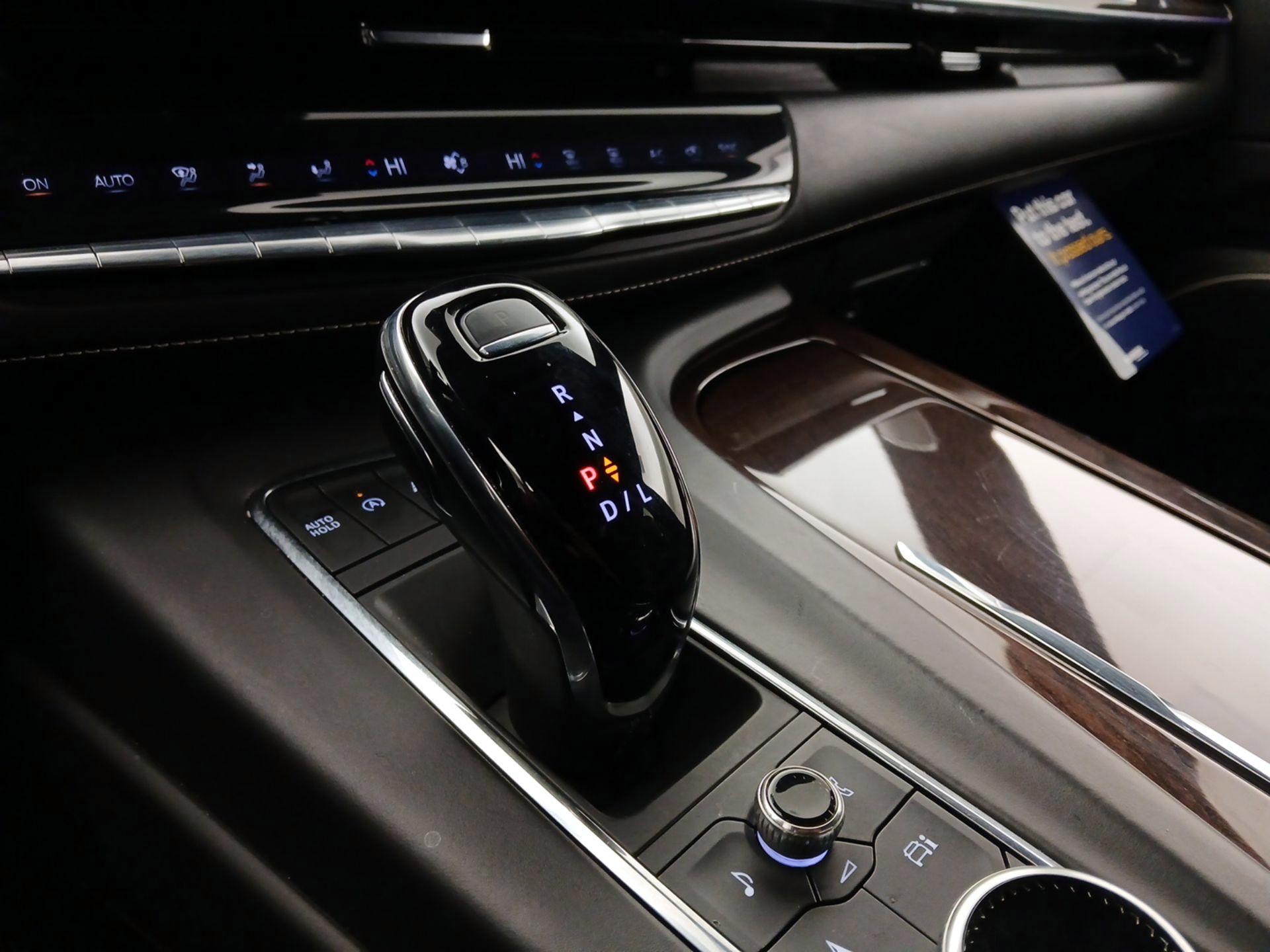 Thumbnail: 2023 Cadillac Escalade - 18