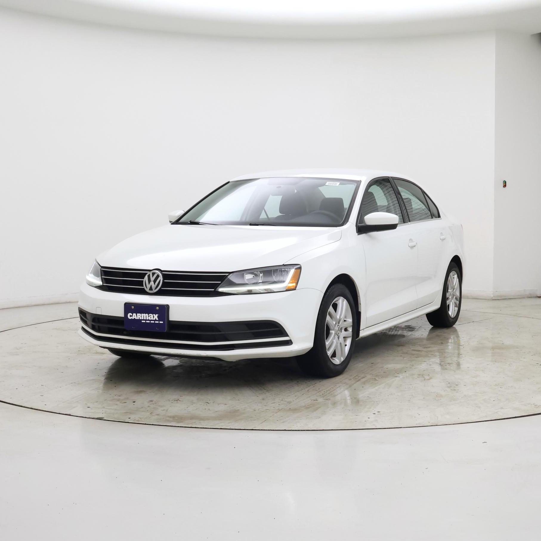 Thumbnail: 2017 Volkswagen Jetta - 4