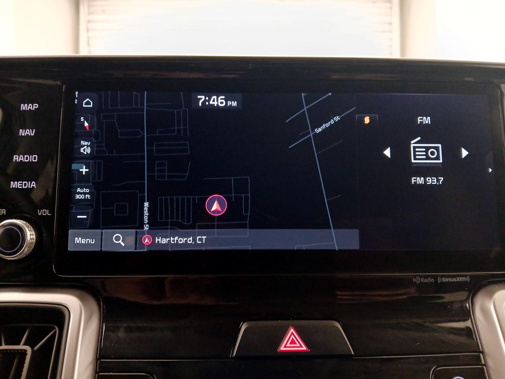 Thumbnail: 2023 Kia Sorento - 14