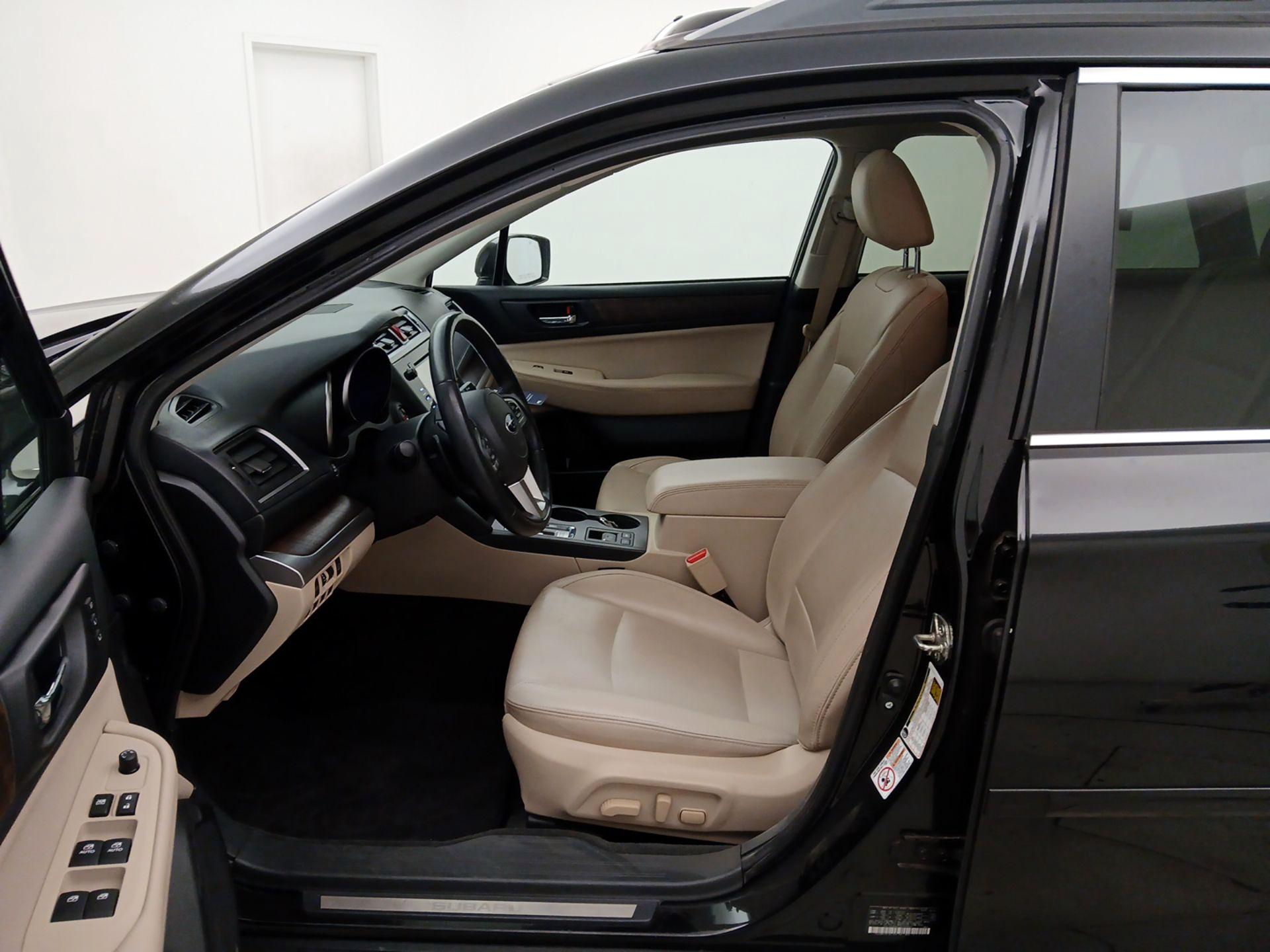 Thumbnail: 2015 Subaru Outback - 11