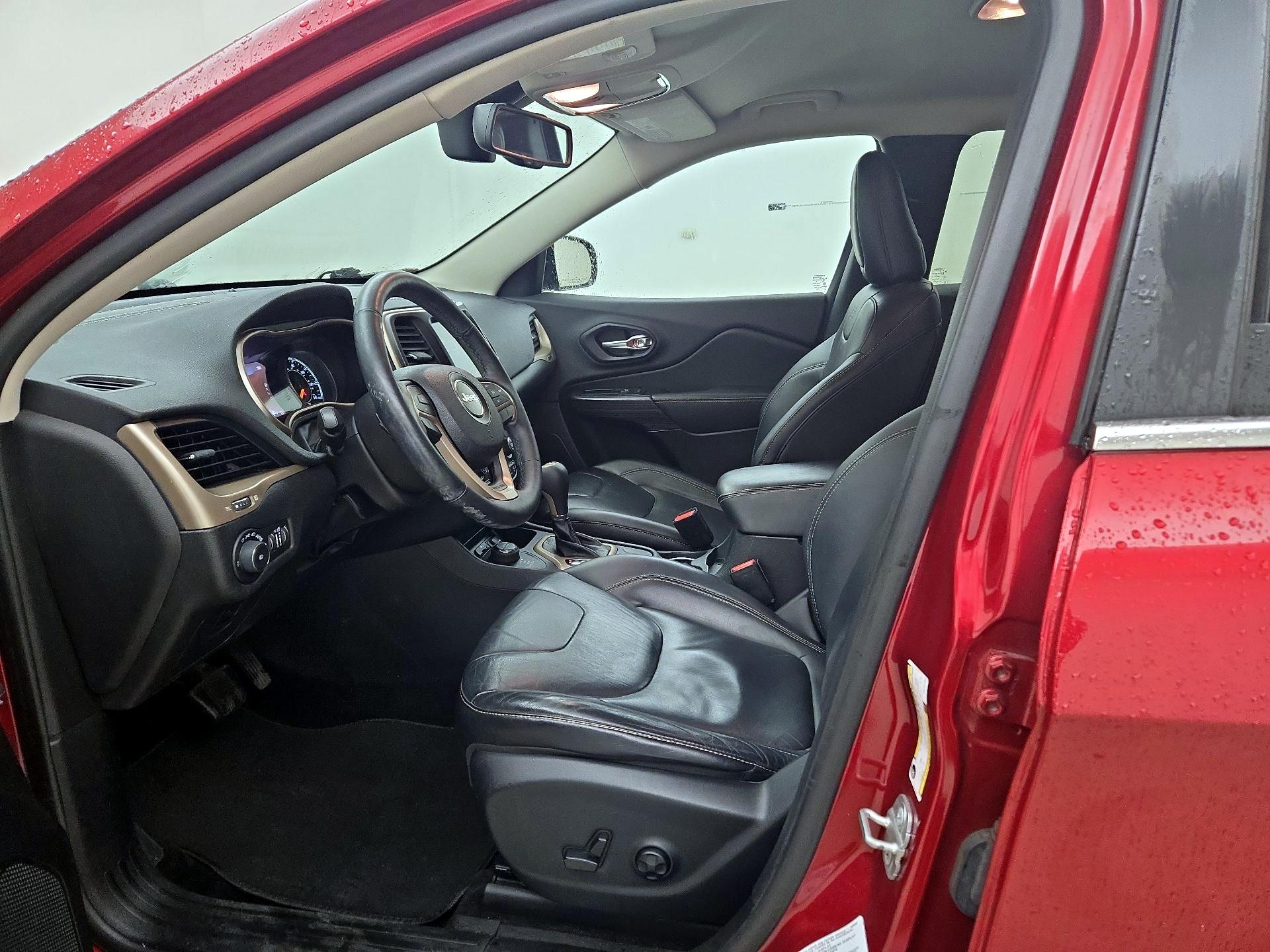 Thumbnail: 2014 Jeep Cherokee - 11