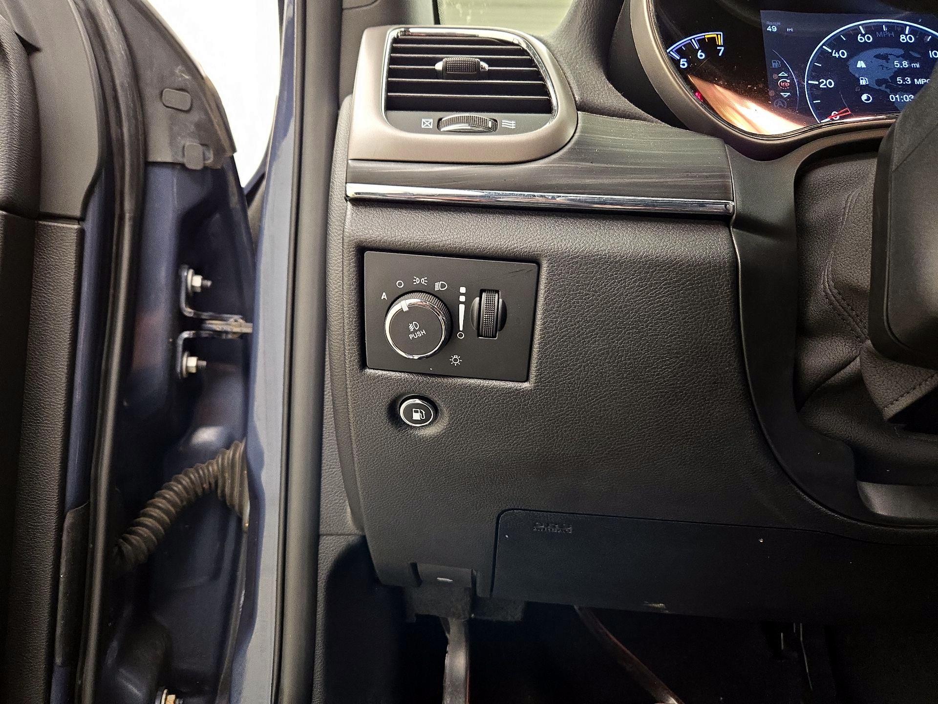 Thumbnail: 2021 Jeep Grand Cherokee - 13