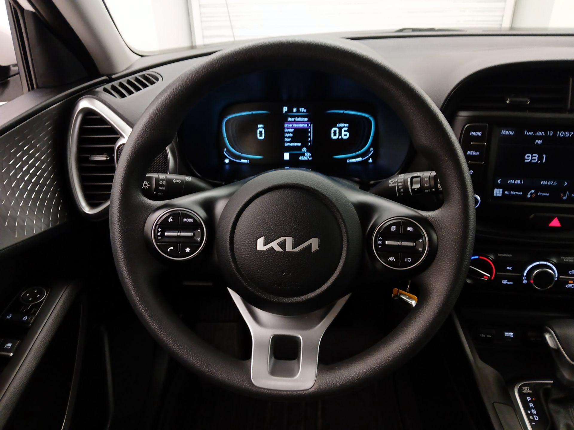 Thumbnail: 2023 Kia Soul - 10