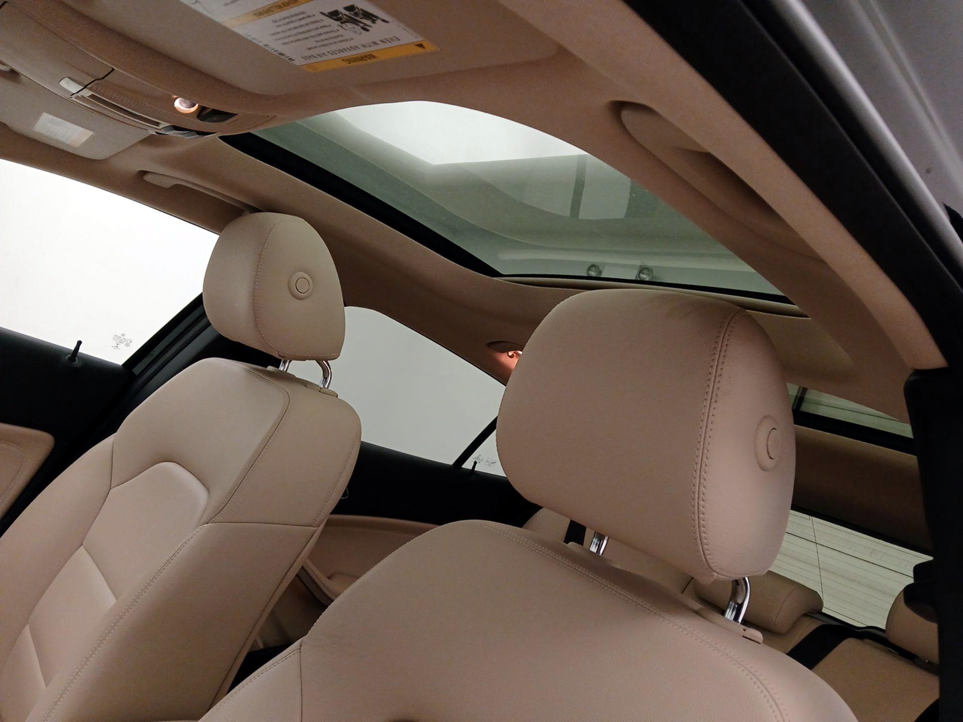 Thumbnail: 2015 Mercedes-Benz GLA - 20