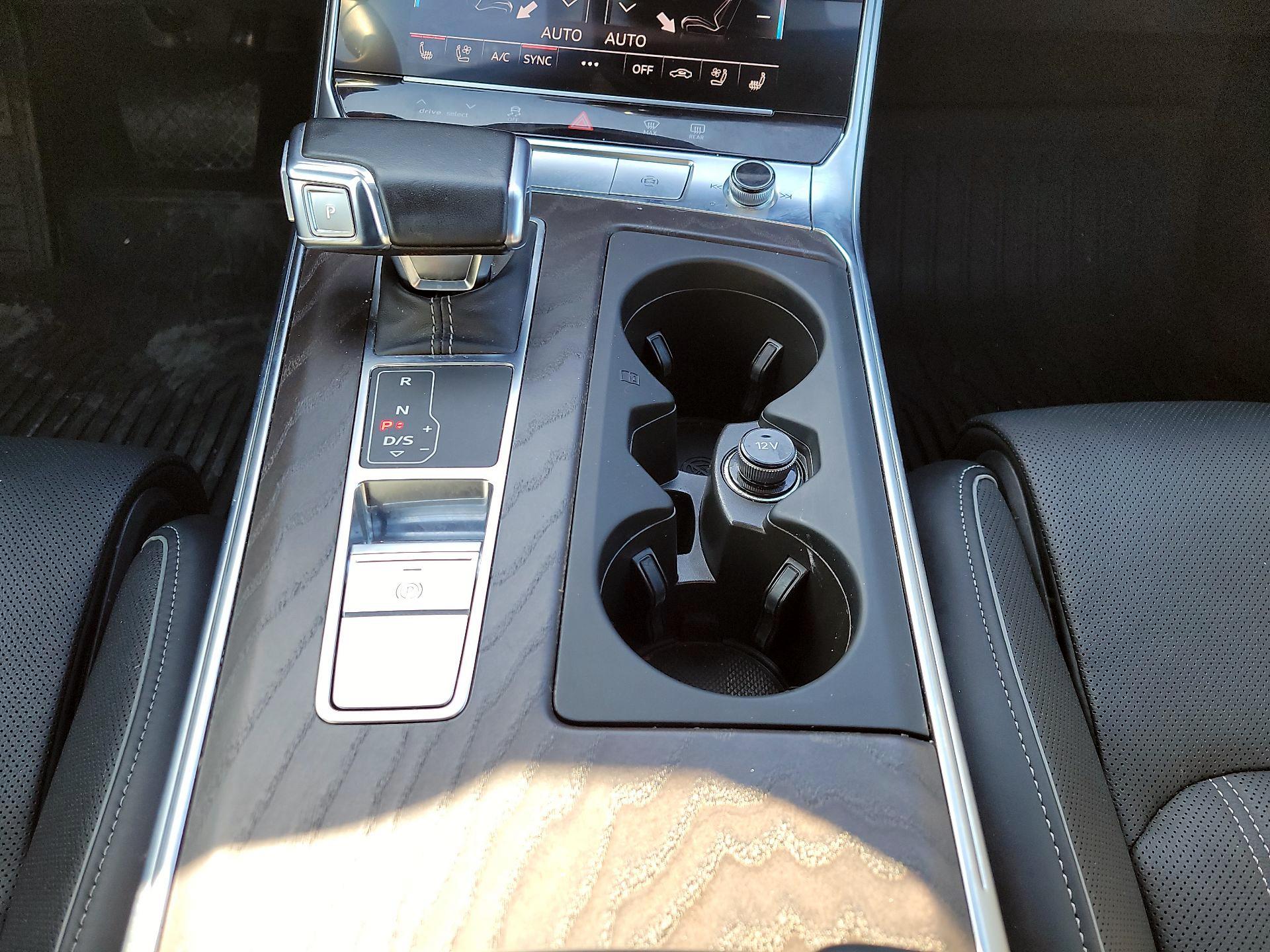 Thumbnail: 2022 Audi A6 - 16