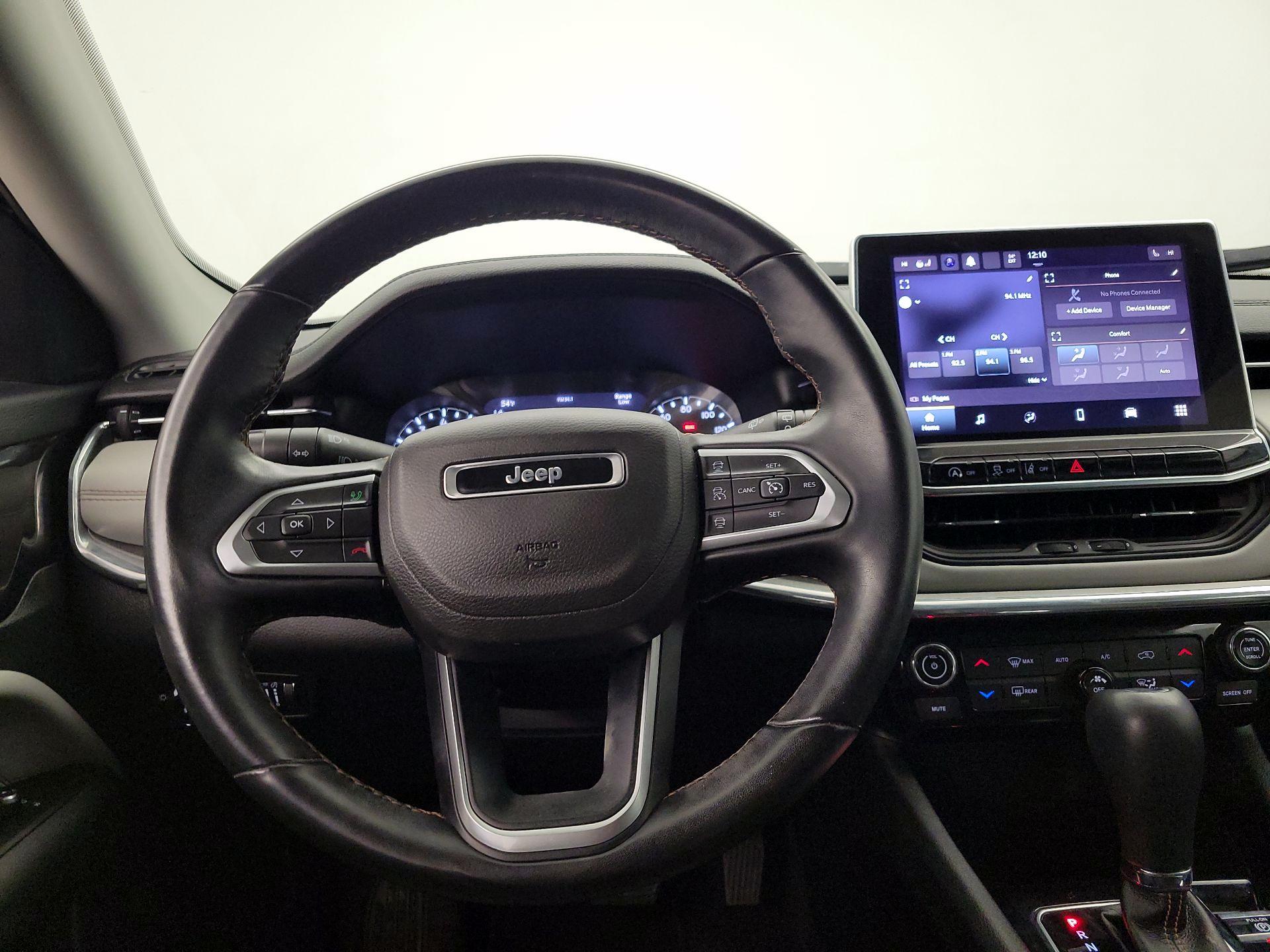 Thumbnail: 2022 Jeep Compass - 10