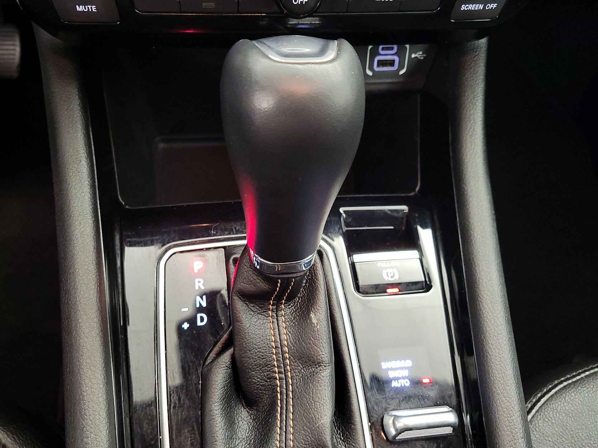 Thumbnail: 2022 Jeep Compass - 17