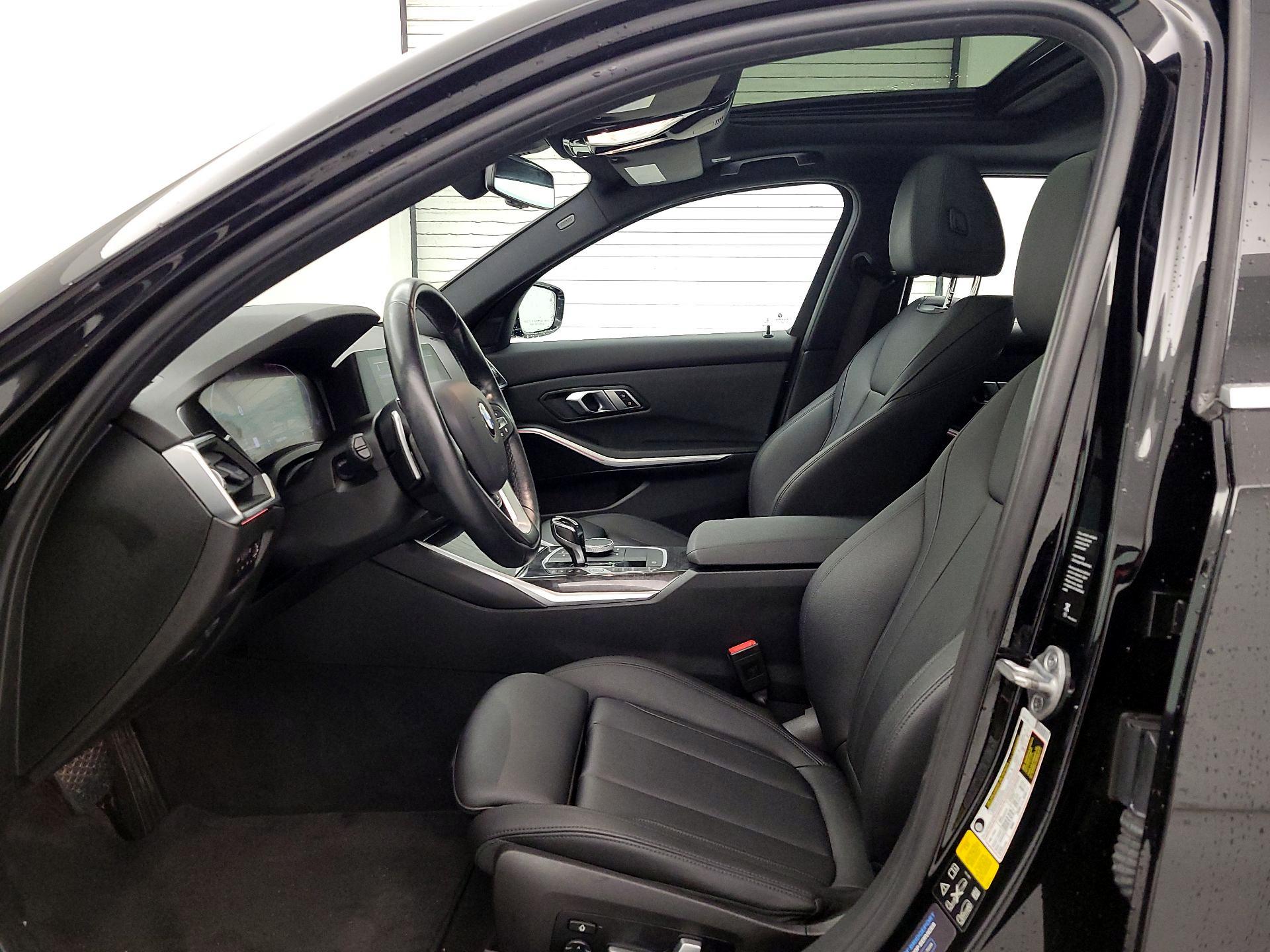 Thumbnail: 2021 BMW 3 Series - 11