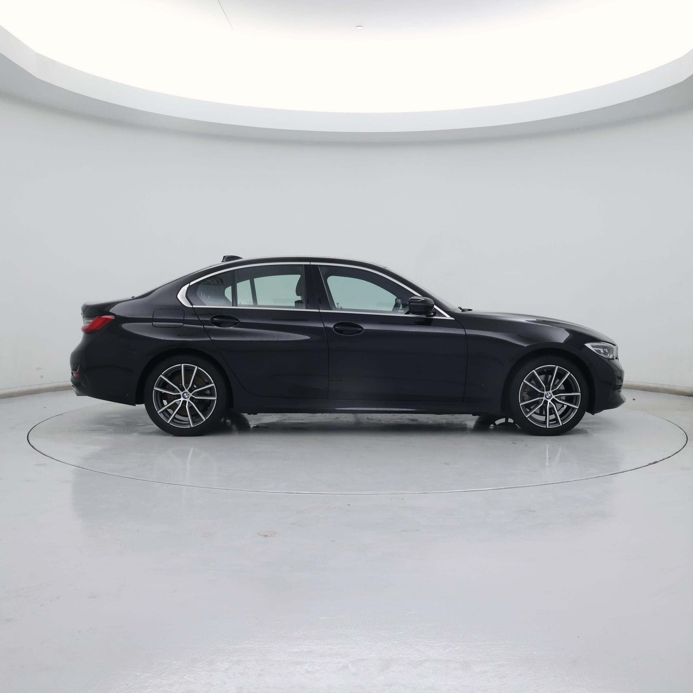 Thumbnail: 2021 BMW 3 Series - 7