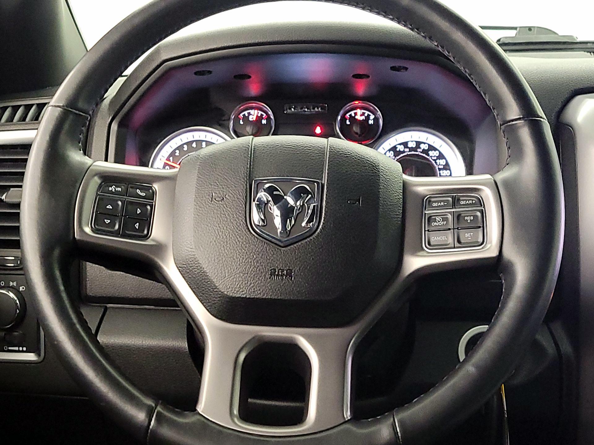 Thumbnail: 2022 RAM 1500 Classic - 20