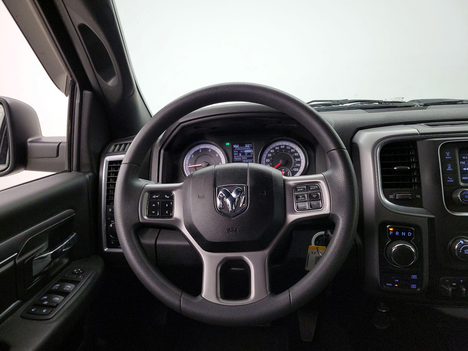 Thumbnail: 2022 RAM 1500 Classic - 10