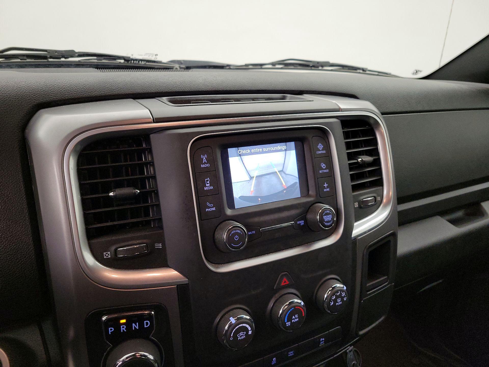 Thumbnail: 2022 RAM 1500 Classic - 14