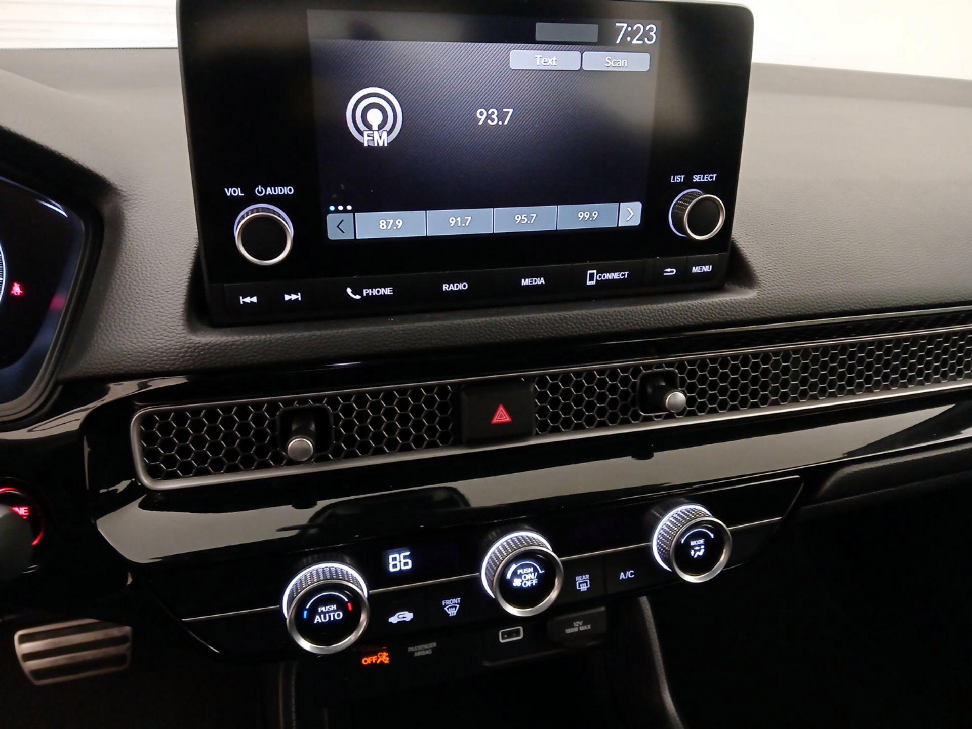 Thumbnail: 2023 Honda Civic - 15