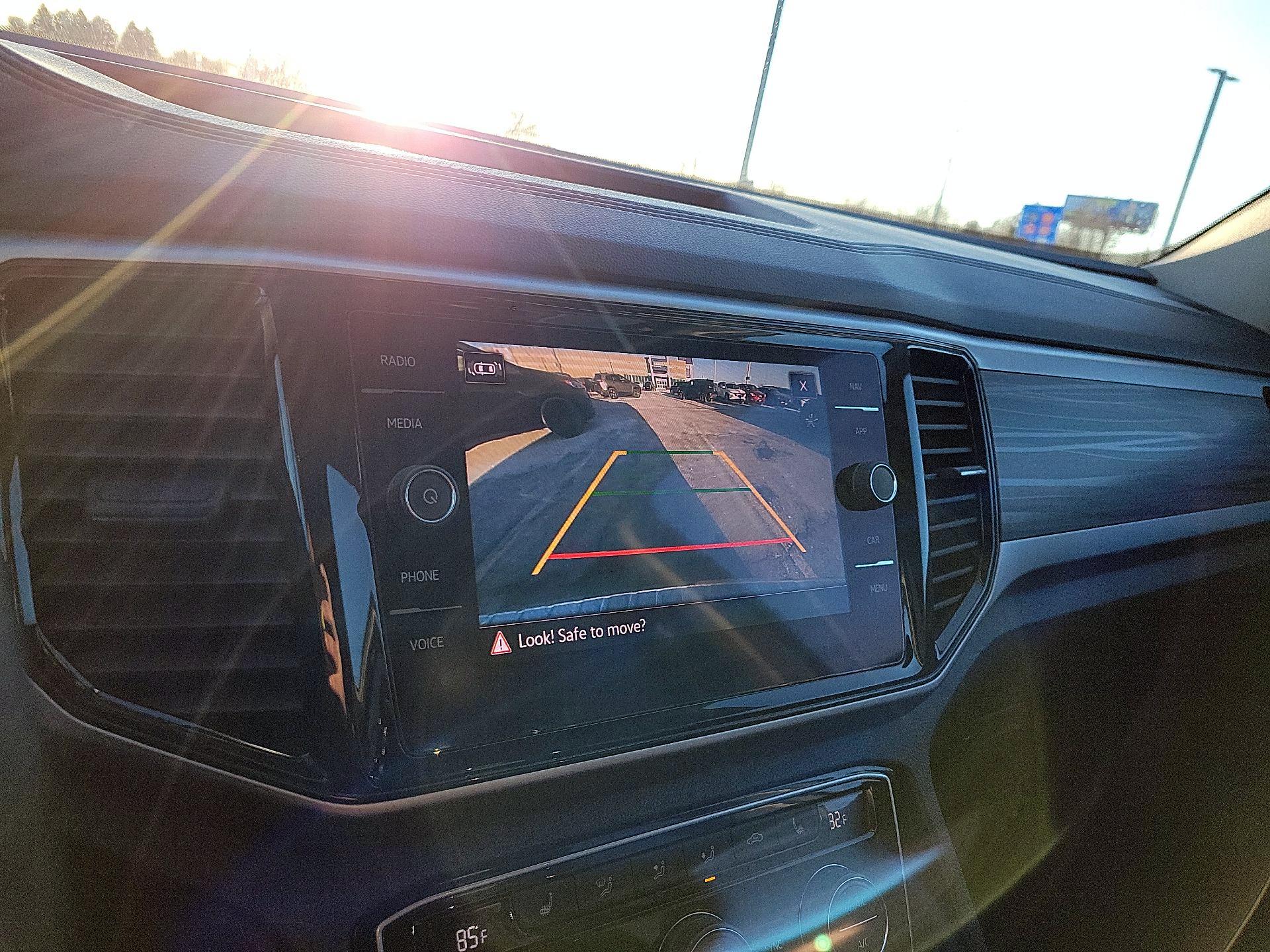 Thumbnail: 2022 Volkswagen Atlas - 13