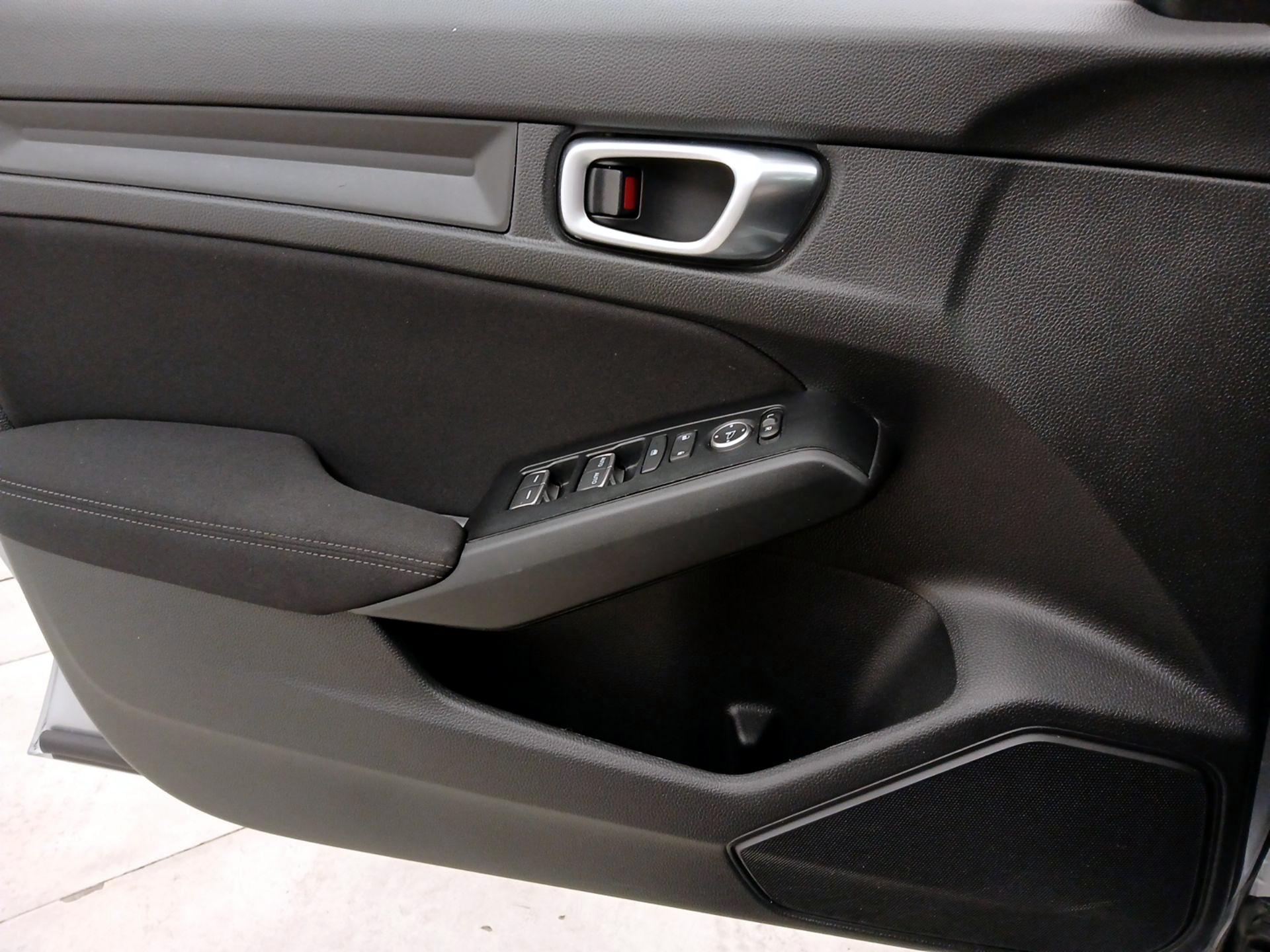 Thumbnail: 2024 Honda Civic - 12