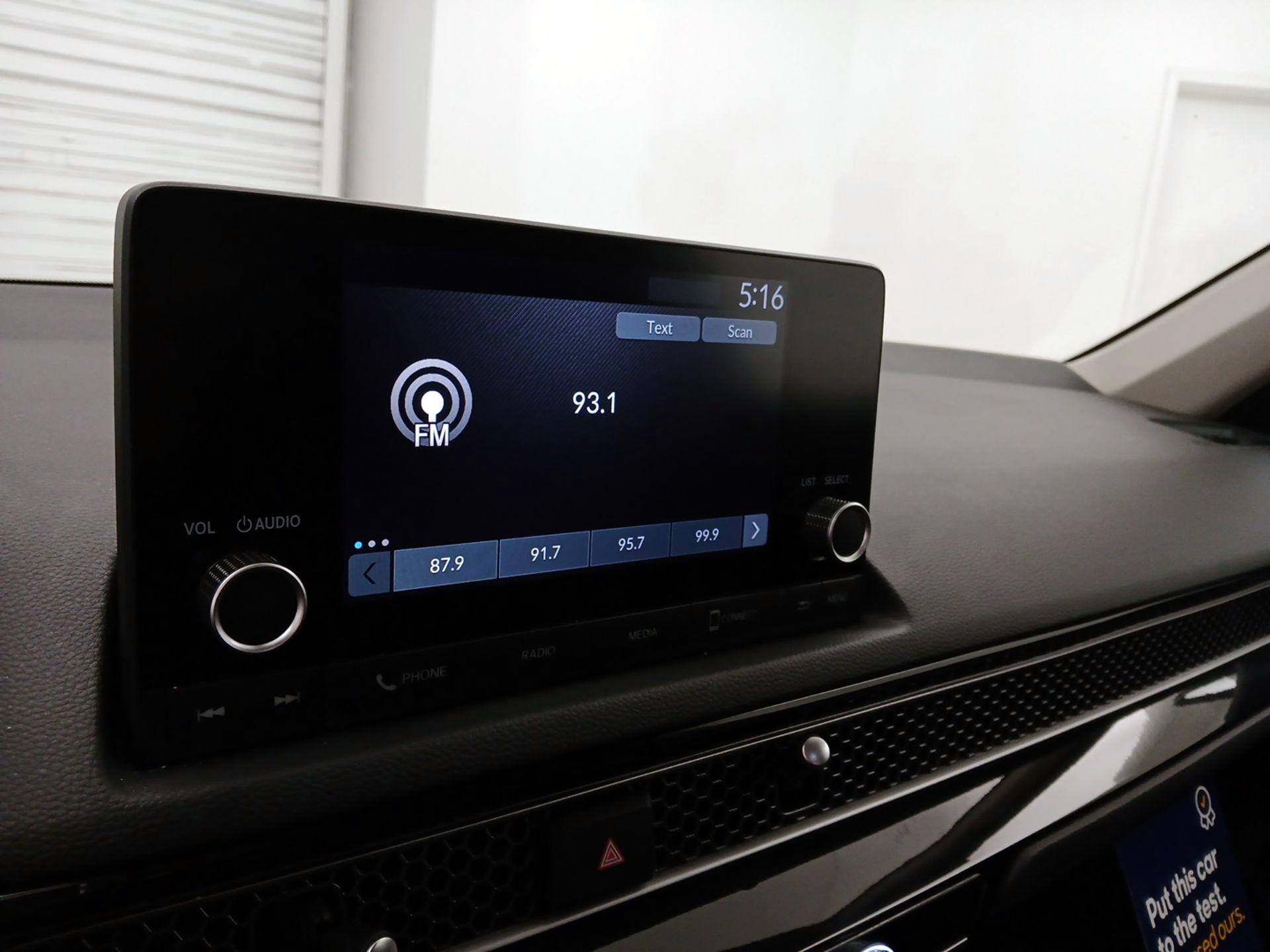 Thumbnail: 2024 Honda Civic - 15