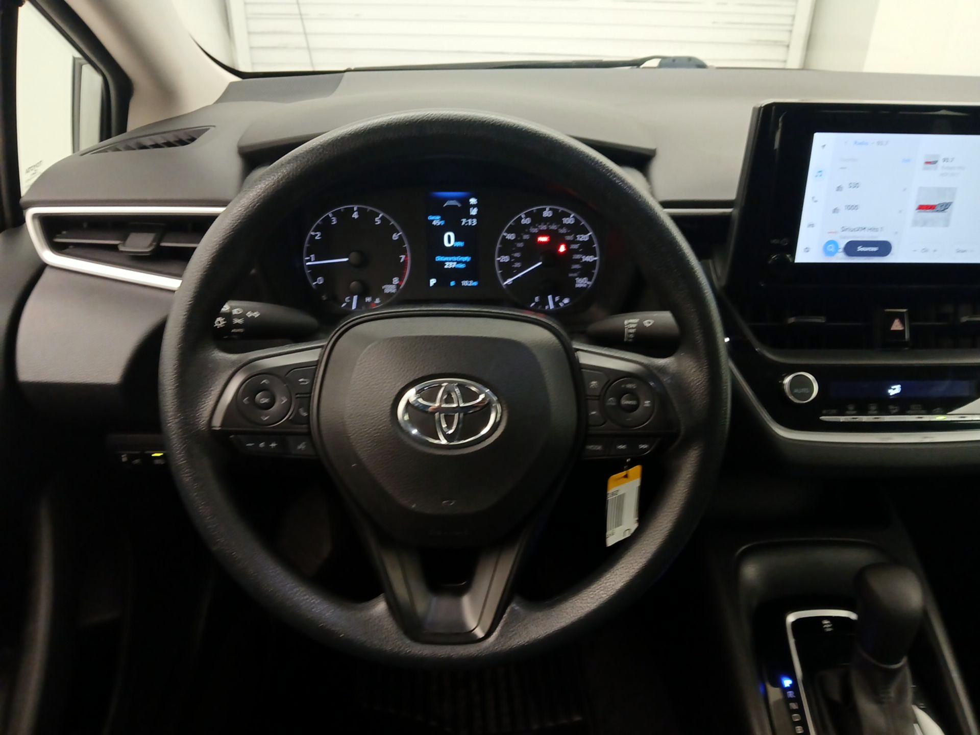 Thumbnail: 2023 Toyota Corolla - 10