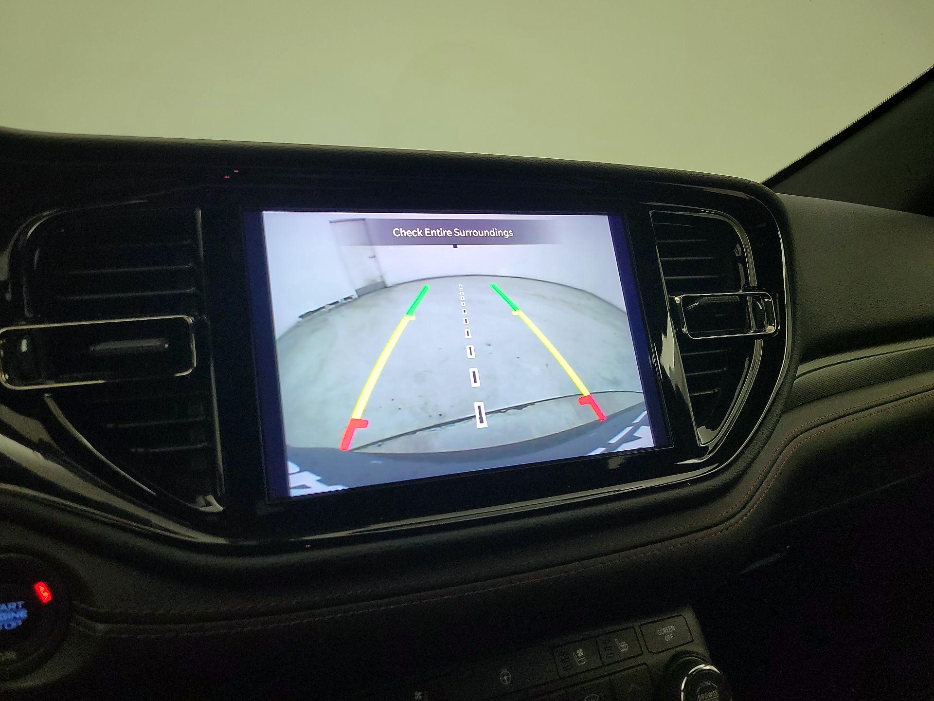 Thumbnail: 2022 Dodge Durango - 14