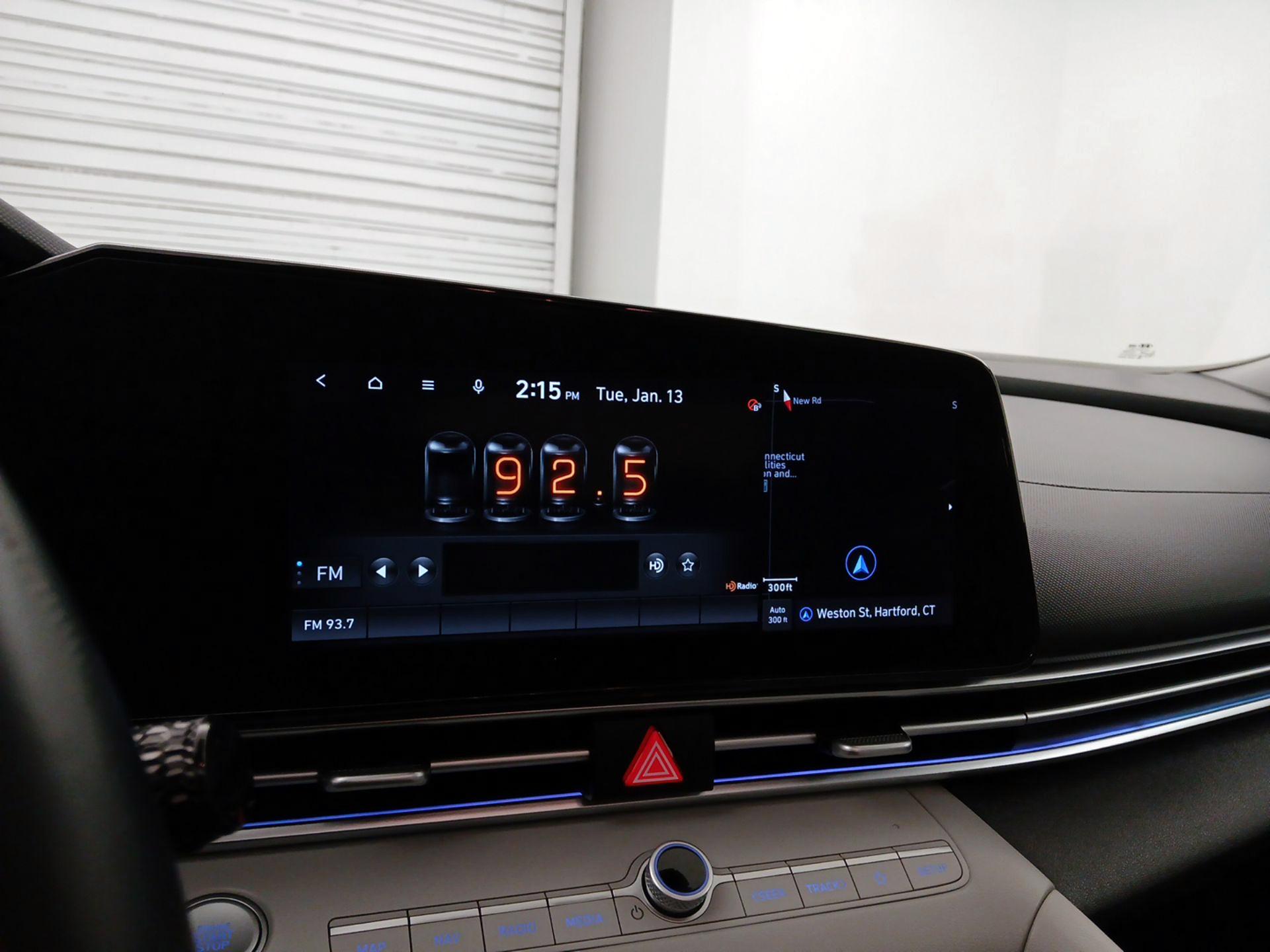 Thumbnail: 2022 Hyundai Elantra - 16