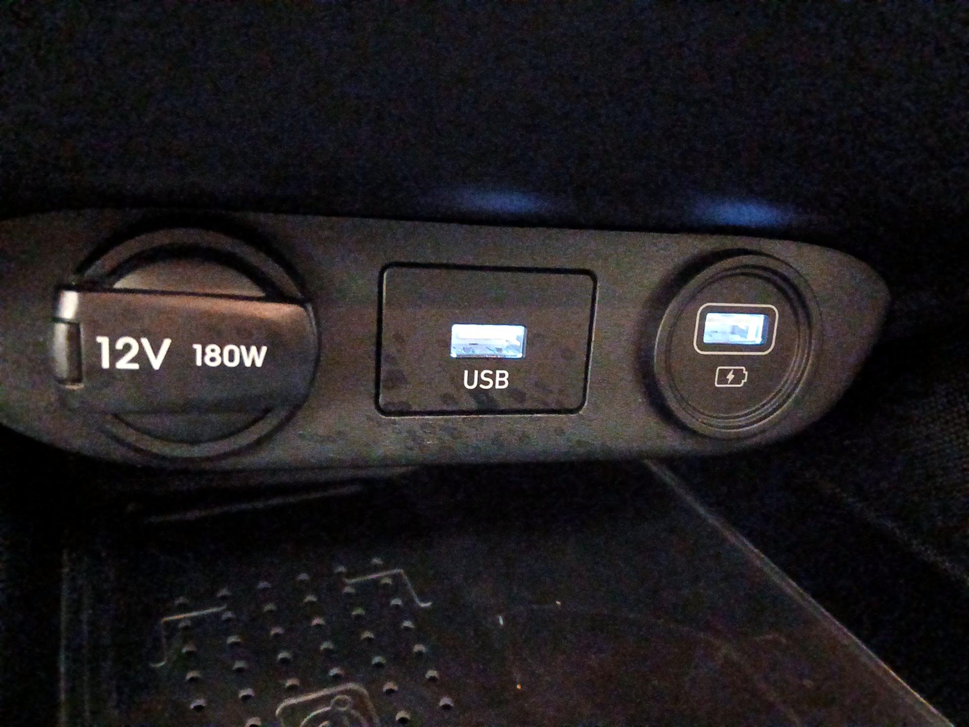 Thumbnail: 2022 Hyundai Elantra - 19