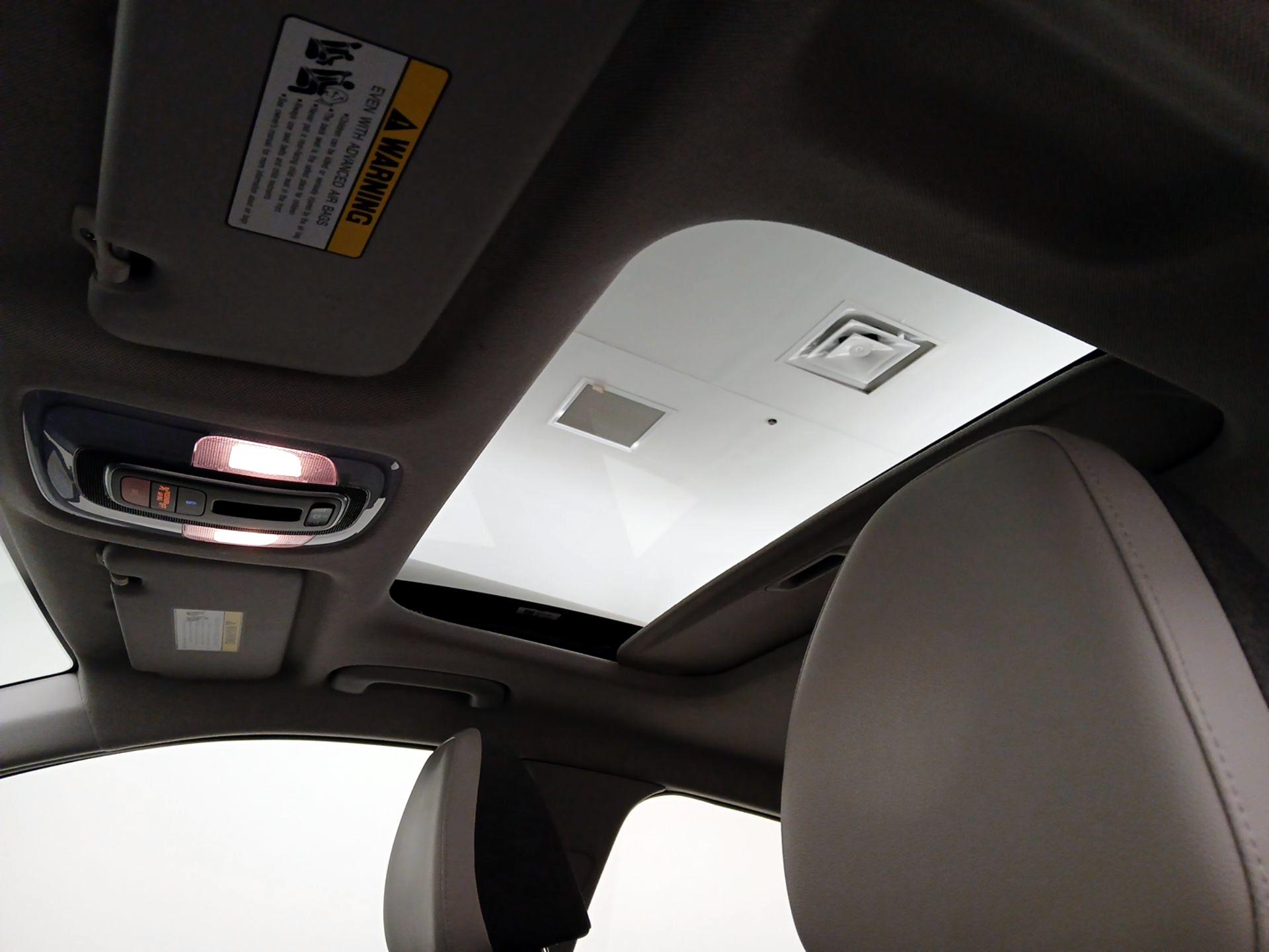 Thumbnail: 2022 Hyundai Elantra - 20