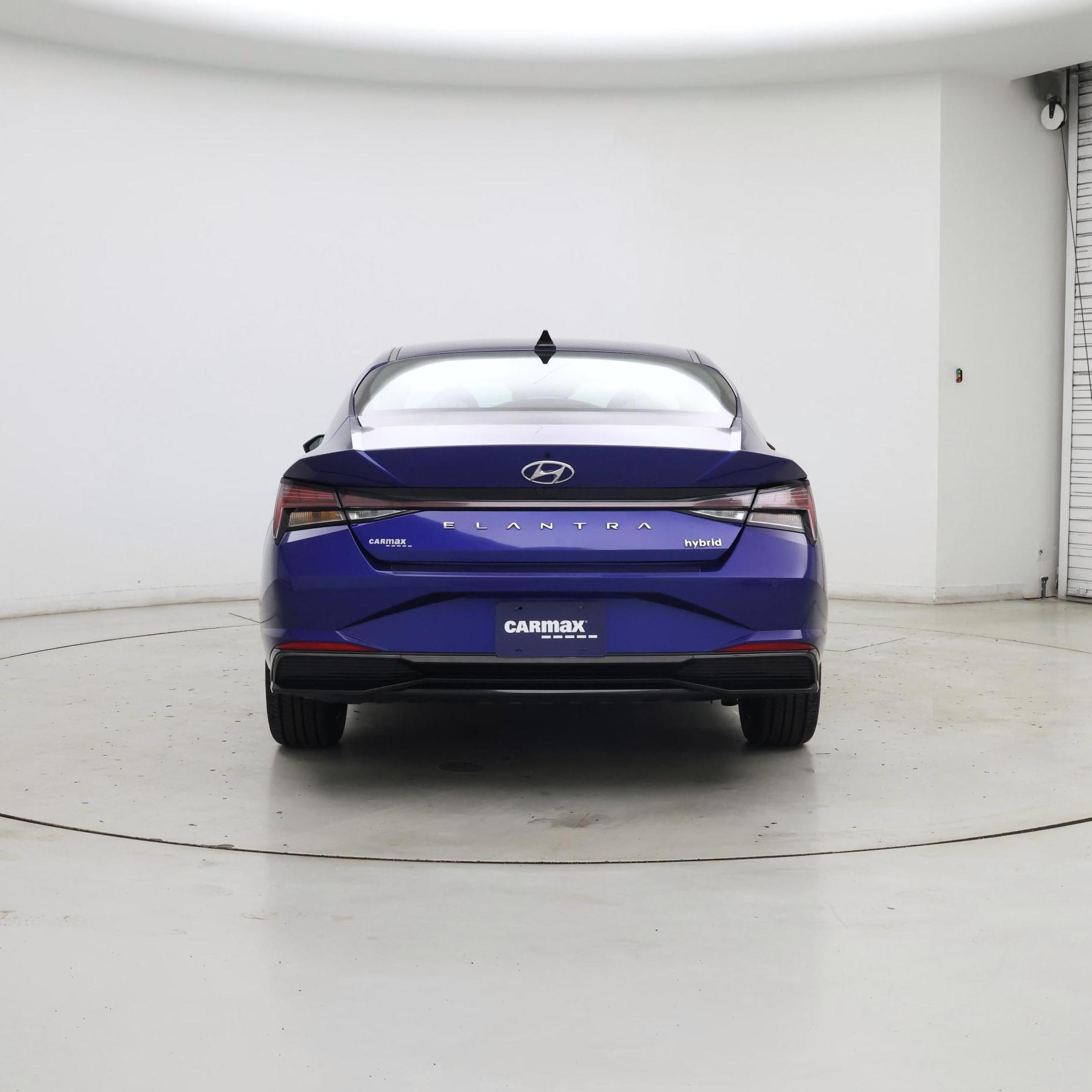 Thumbnail: 2022 Hyundai Elantra - 6