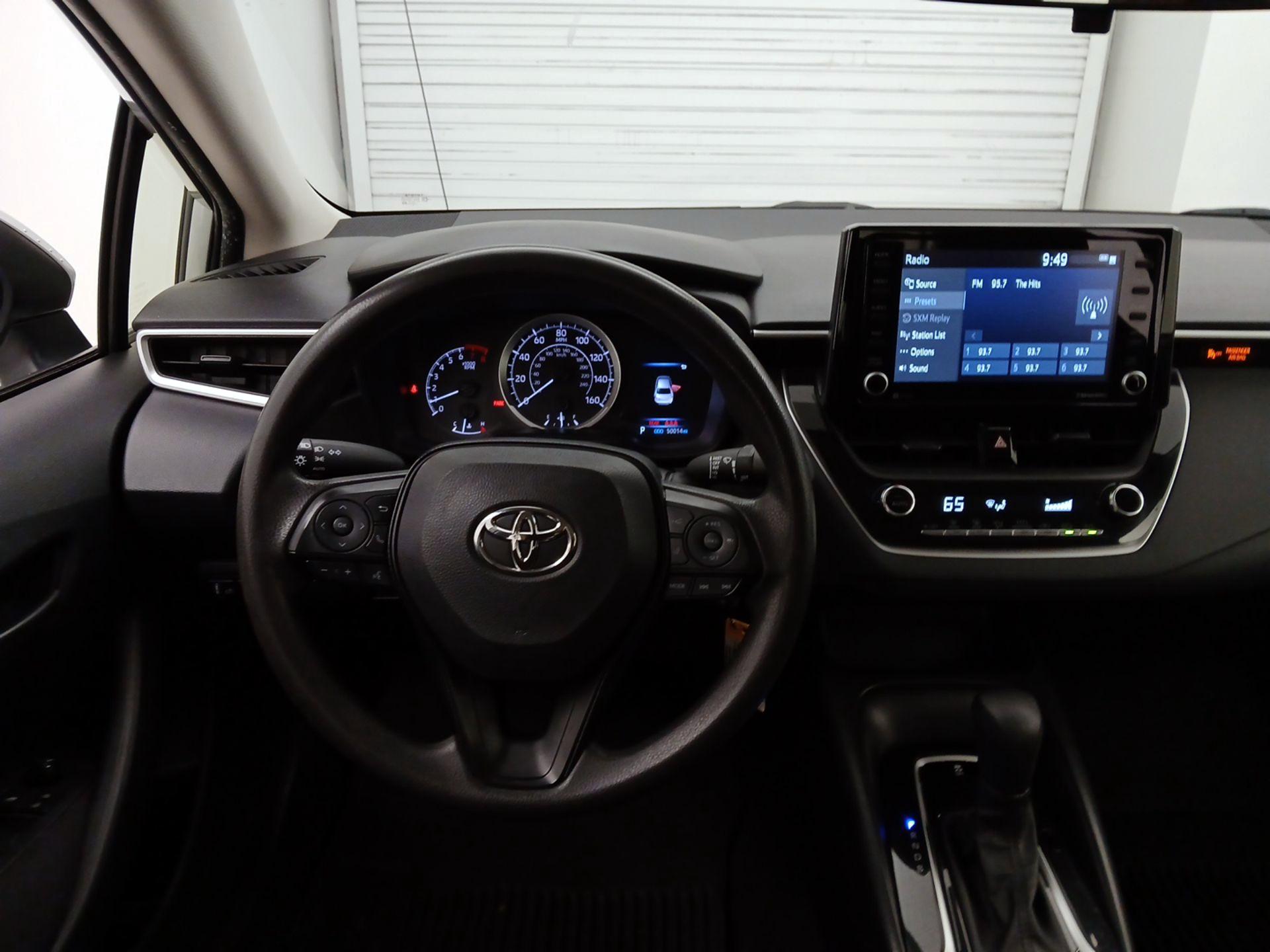 Thumbnail: 2022 Toyota Corolla - 10