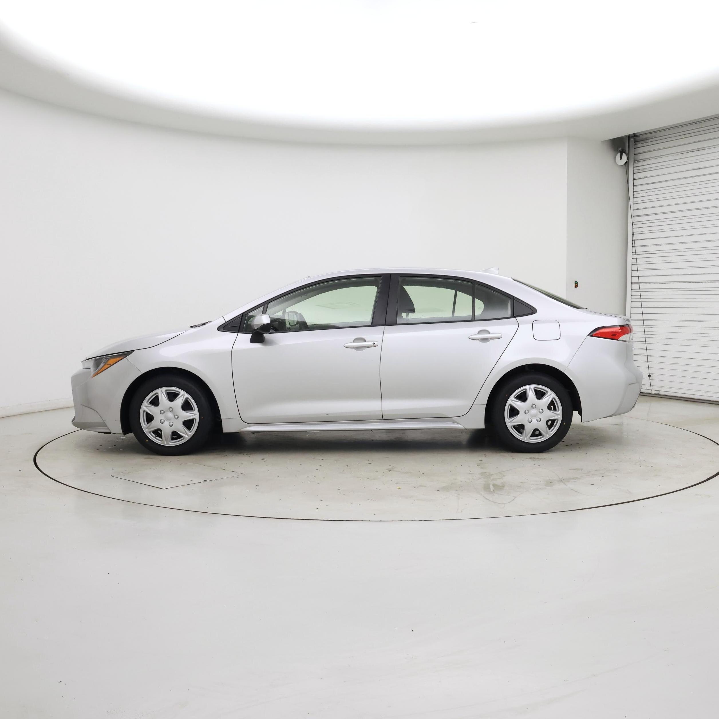 Thumbnail: 2022 Toyota Corolla - 3