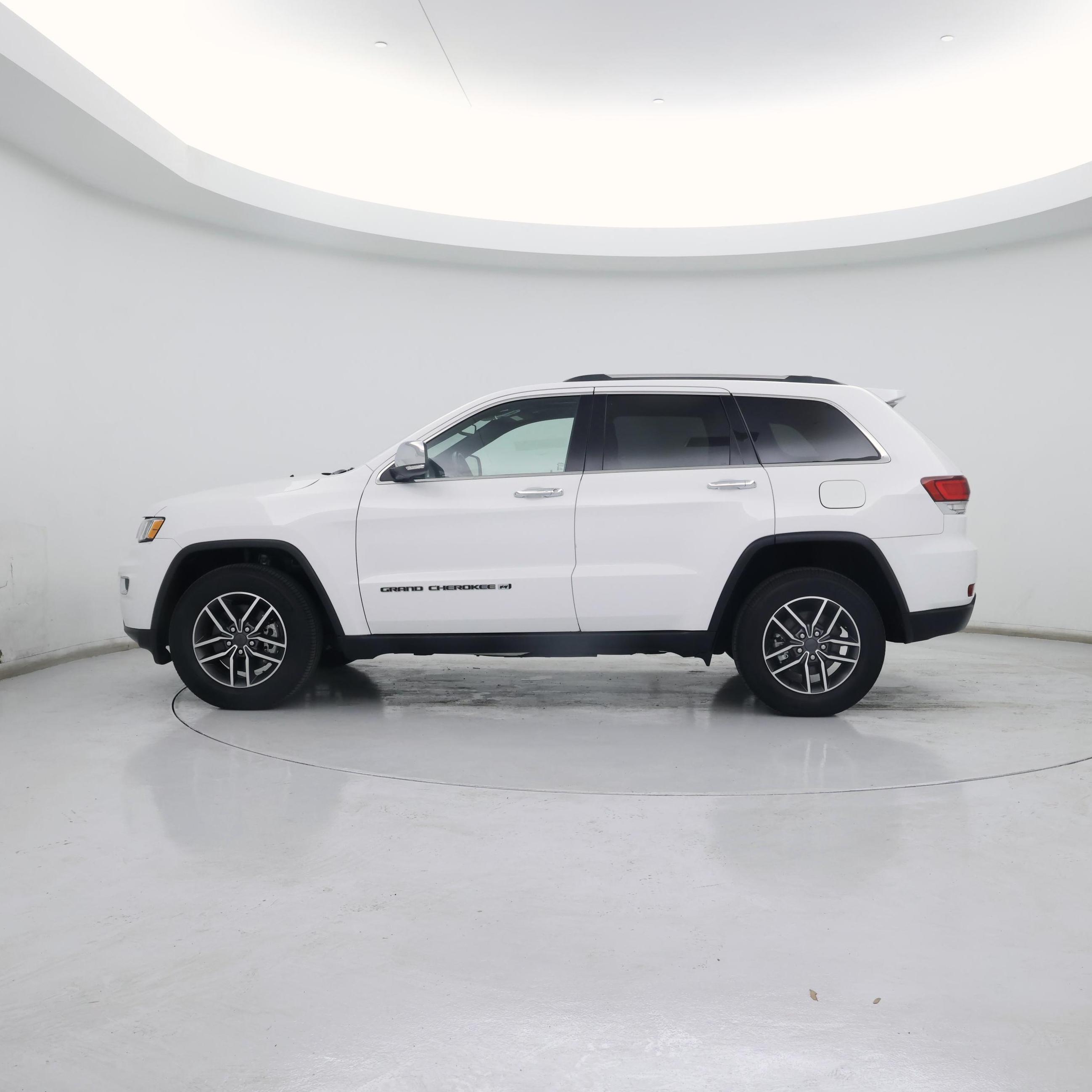 Thumbnail: 2022 Jeep Grand Cherokee - 3