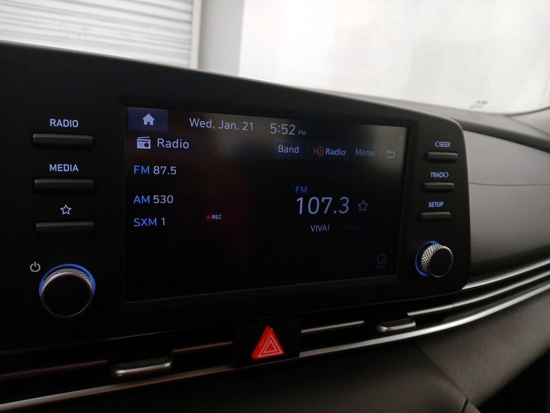 Thumbnail: 2023 Hyundai Elantra - 15