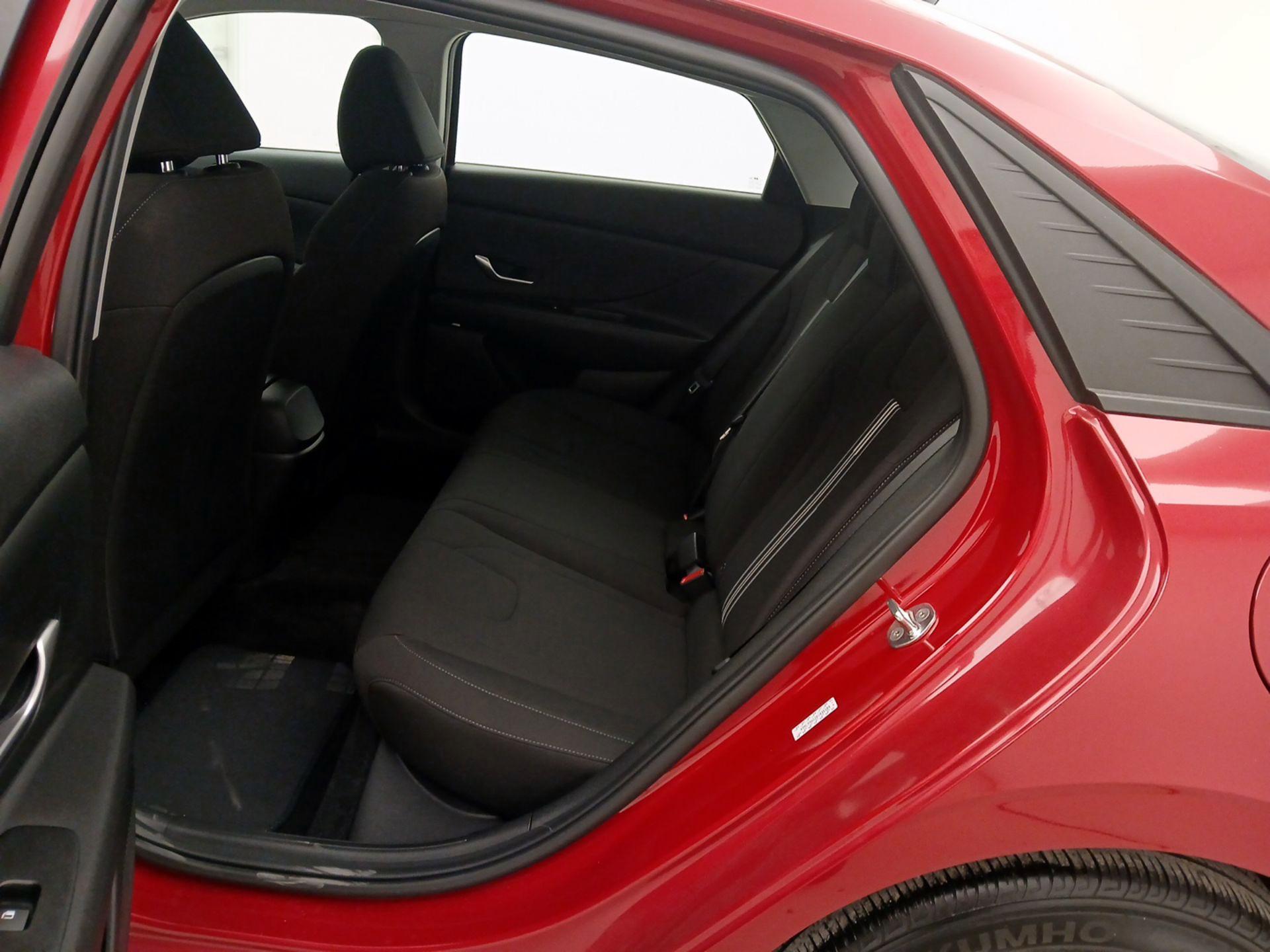 Thumbnail: 2023 Hyundai Elantra - 19