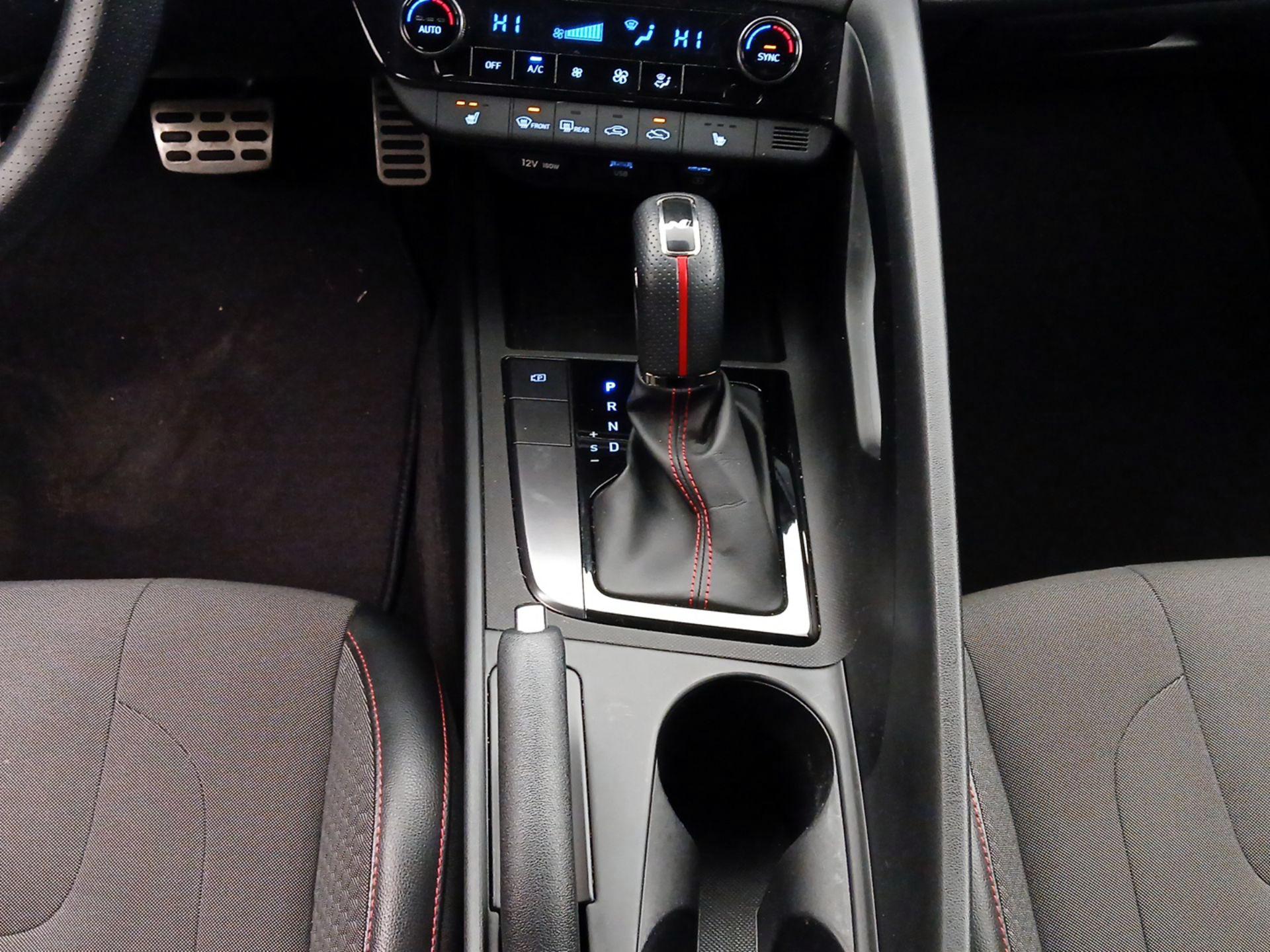 Thumbnail: 2023 Hyundai Elantra - 18