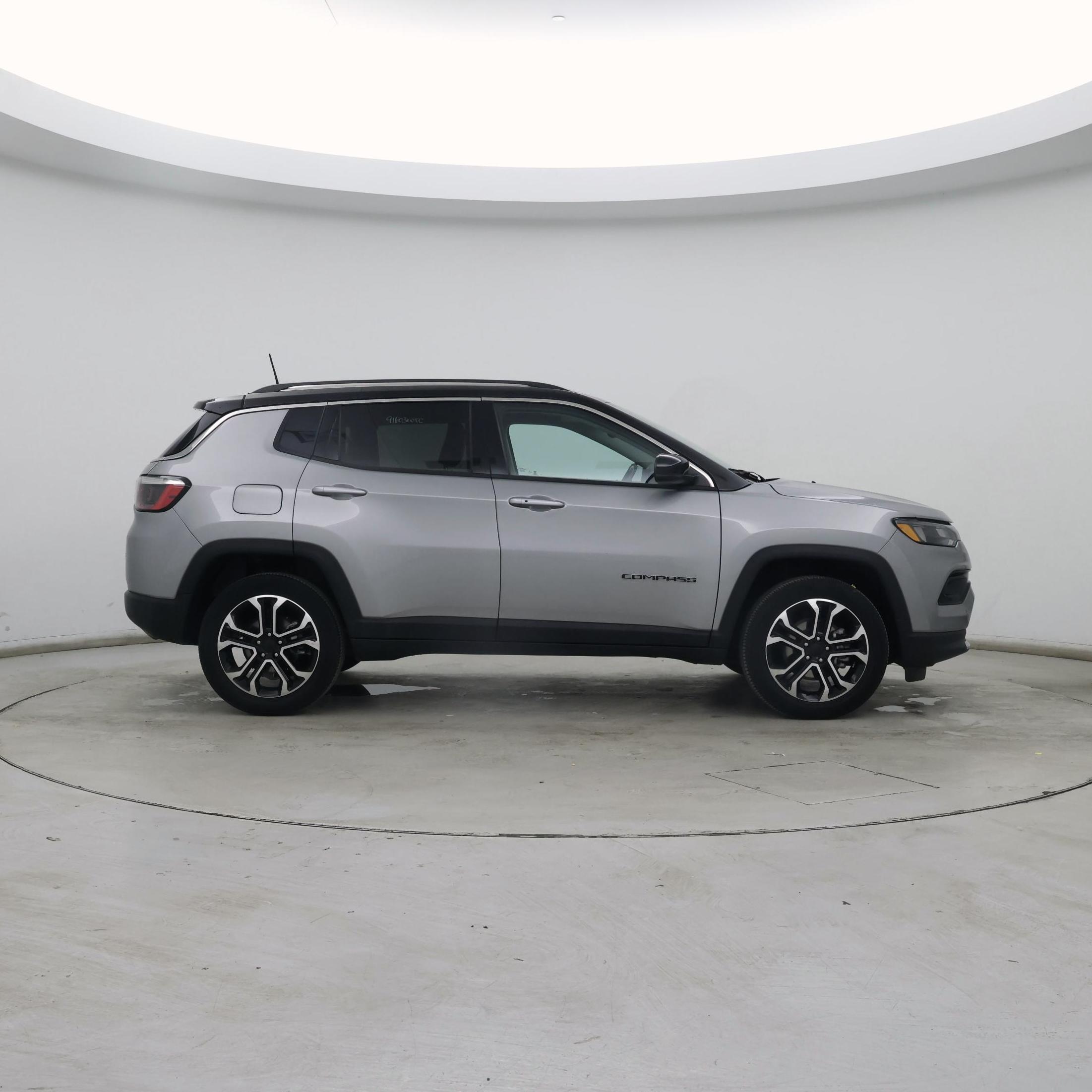 Thumbnail: 2022 Jeep Compass - 7