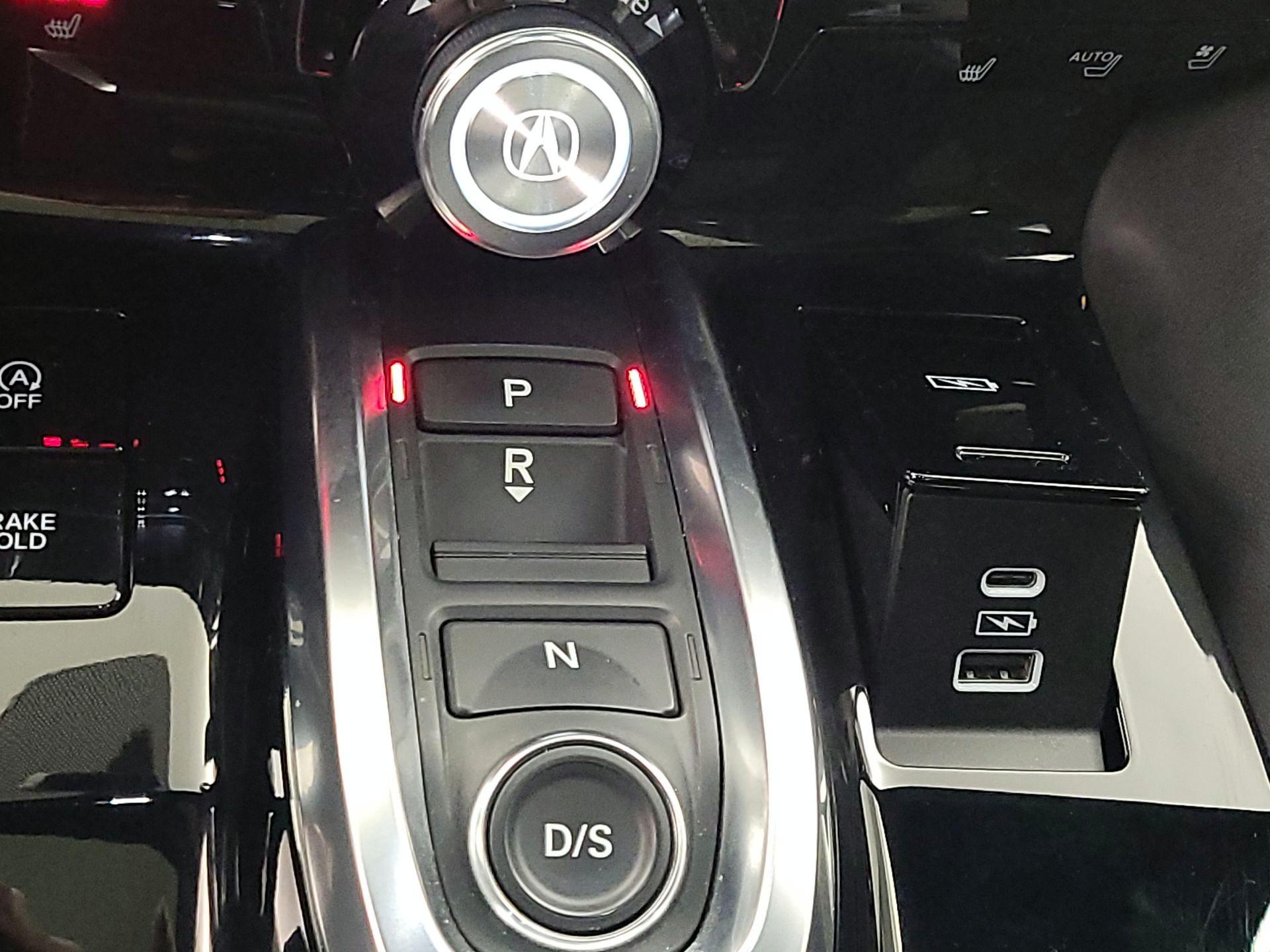 Thumbnail: 2022 Acura MDX - 18