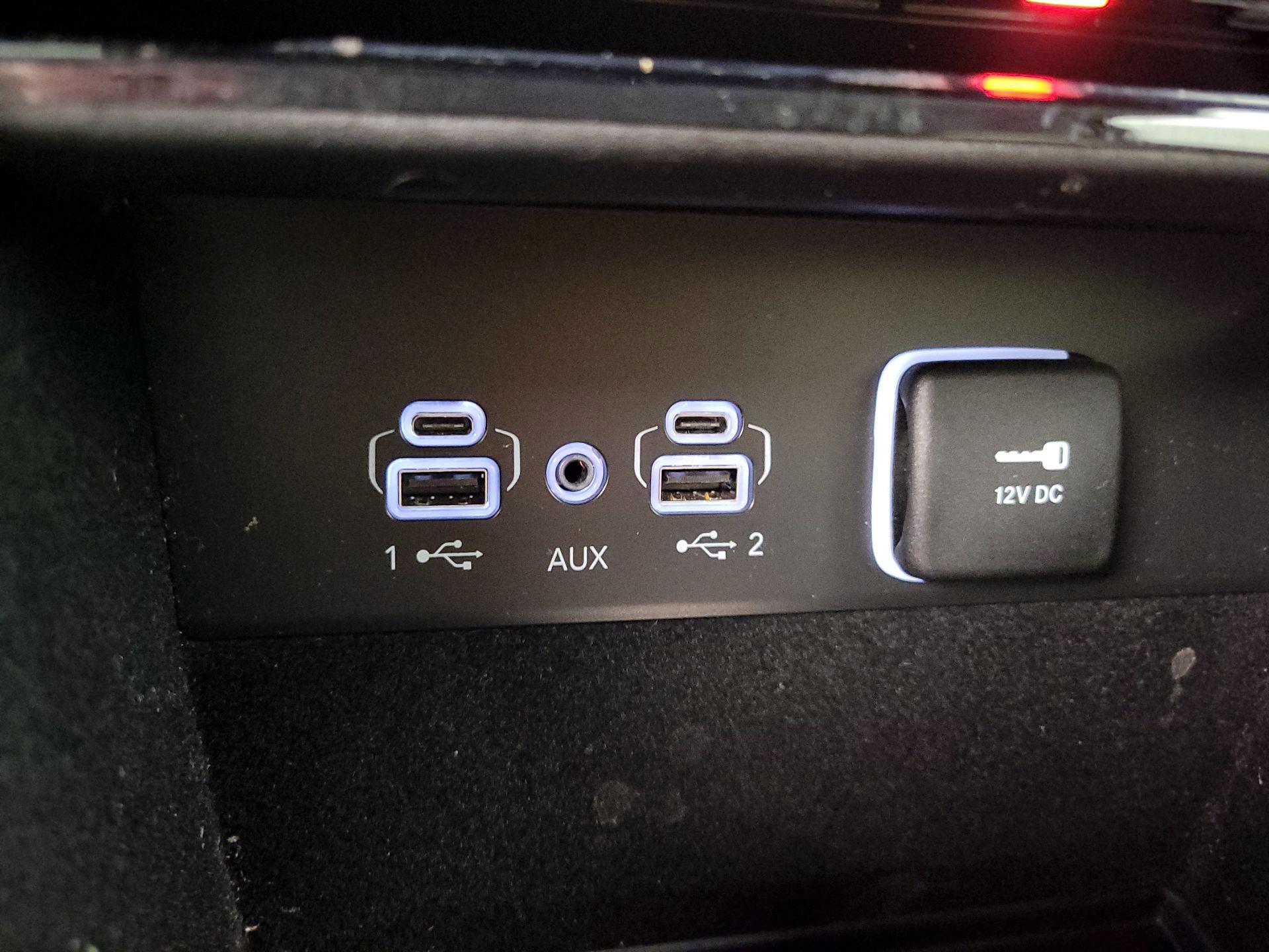 Thumbnail: 2022 Jeep Grand Cherokee - 19