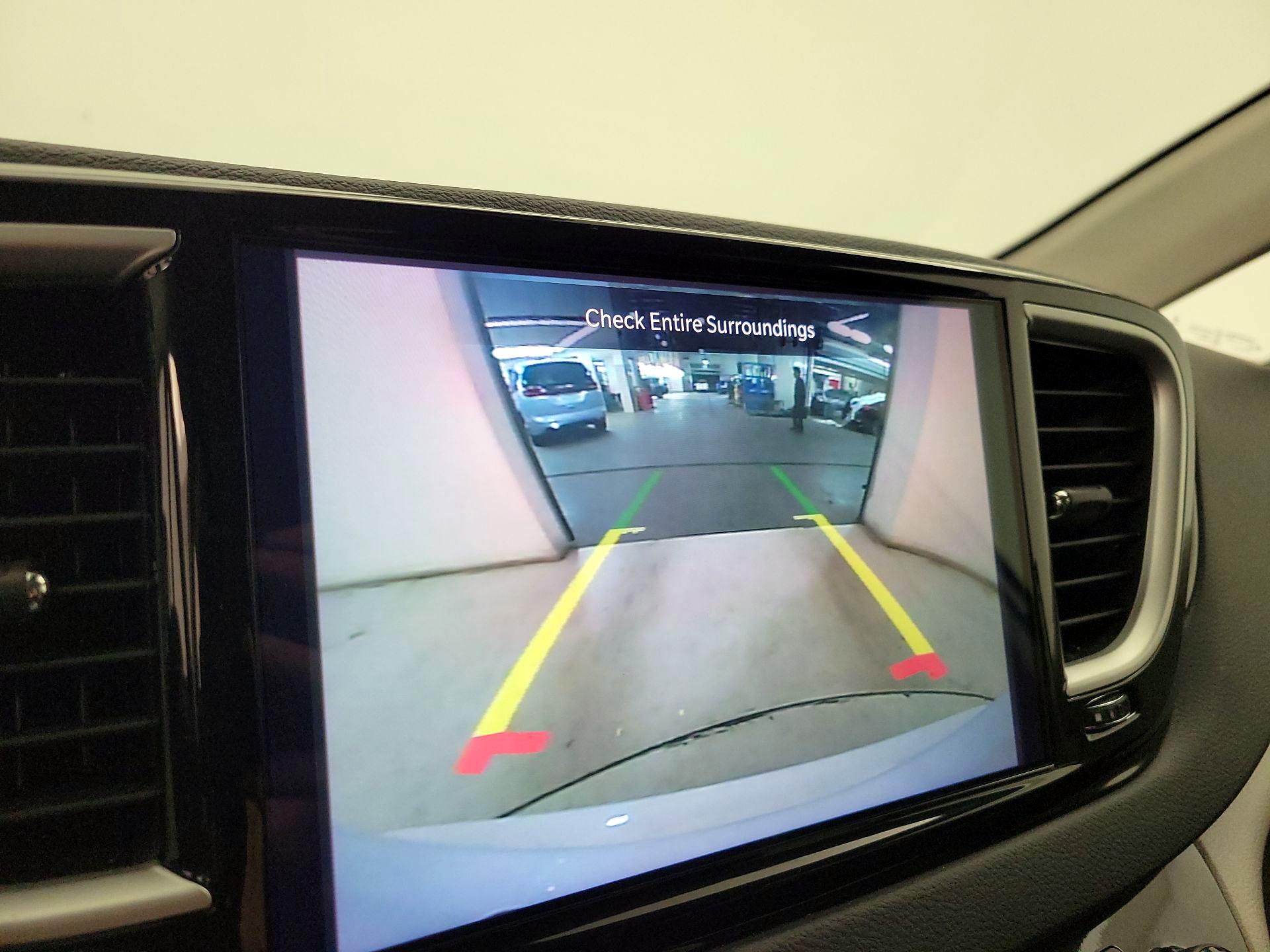 Thumbnail: 2024 Chrysler Pacifica - 14