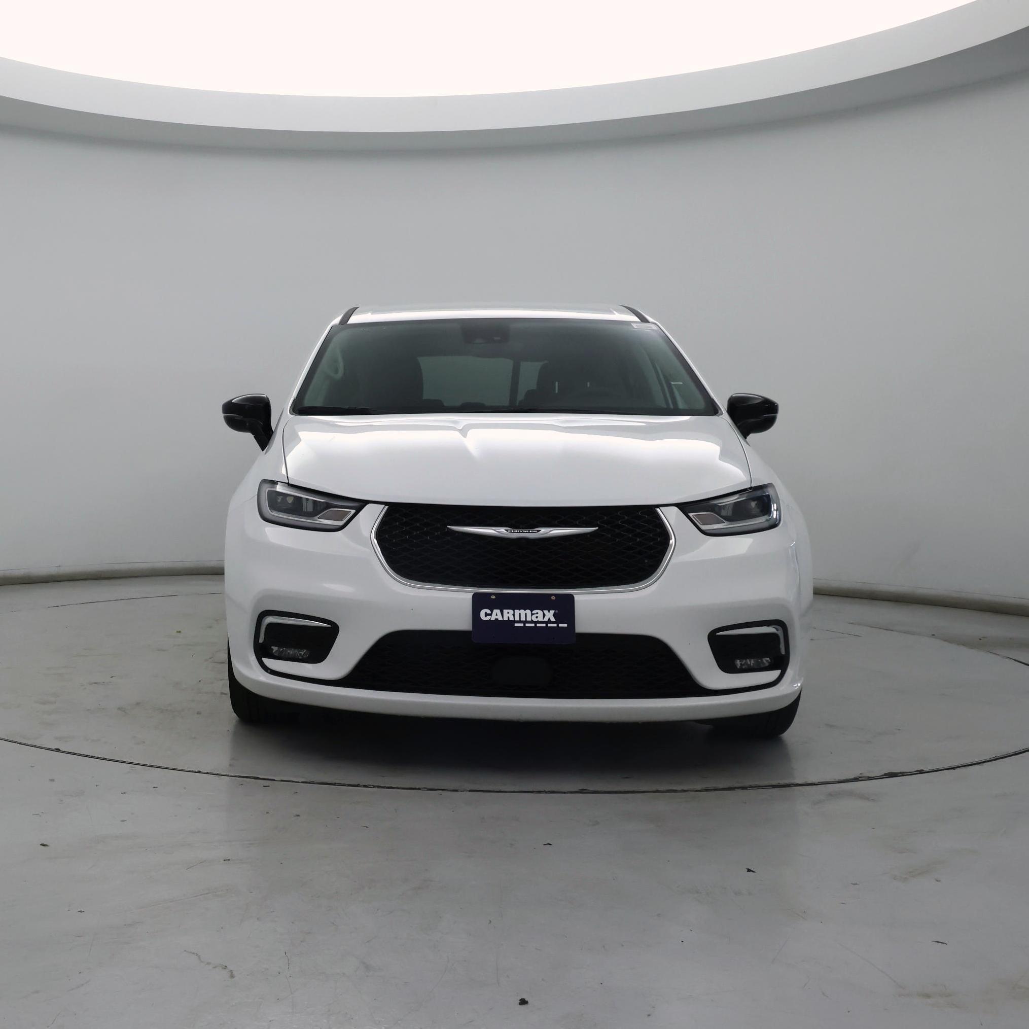 Thumbnail: 2024 Chrysler Pacifica - 5