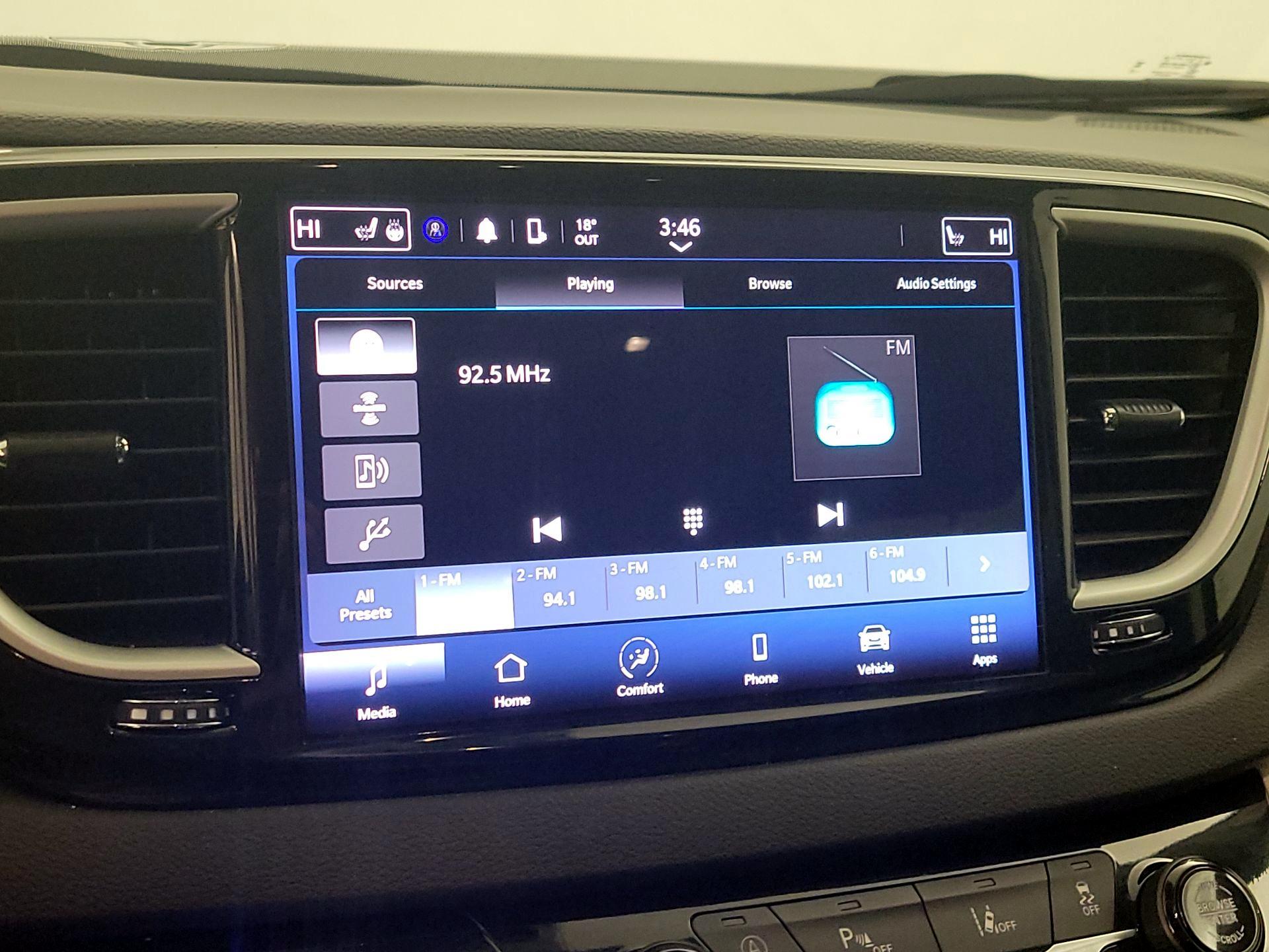 Thumbnail: 2024 Chrysler Pacifica - 15