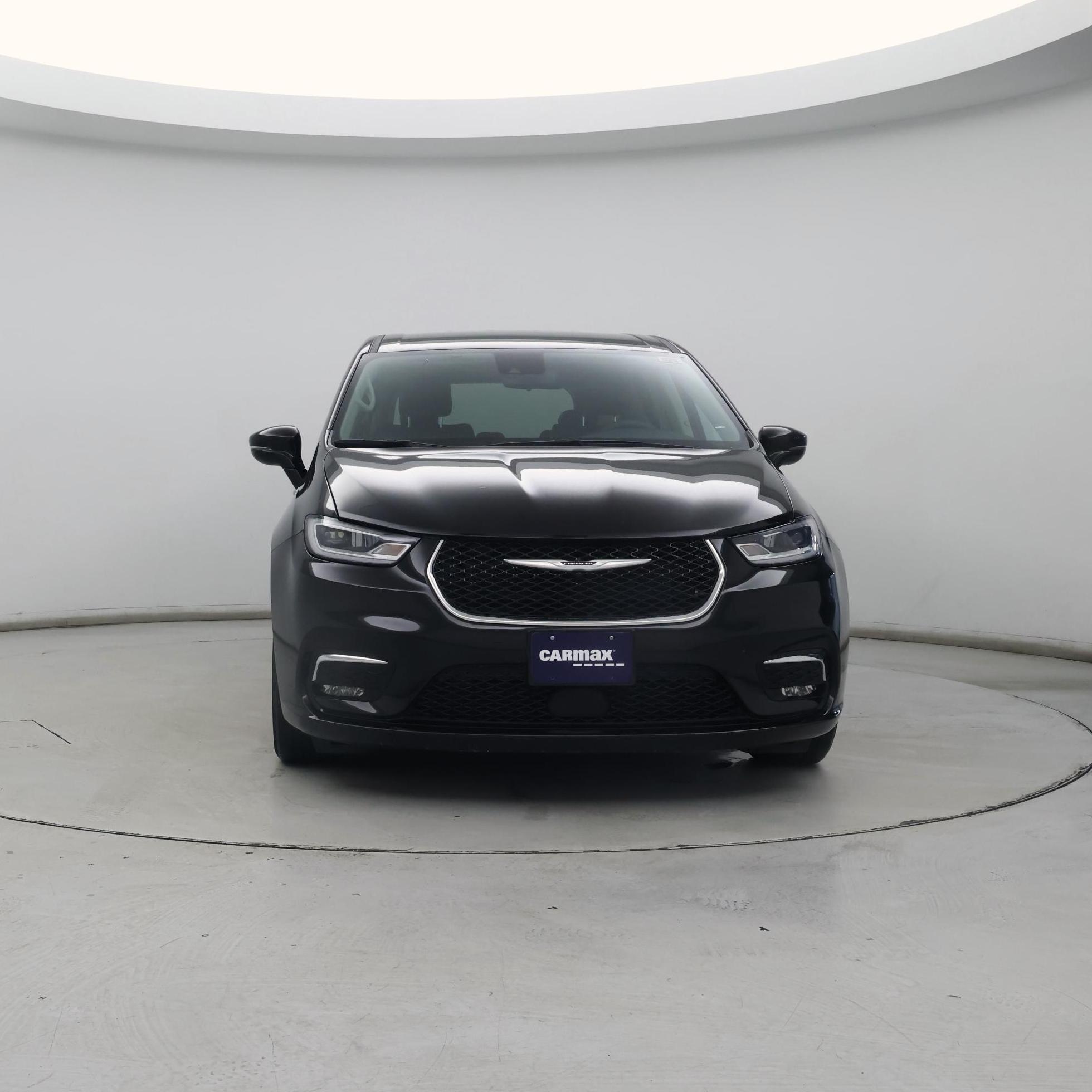 Thumbnail: 2024 Chrysler Pacifica - 5