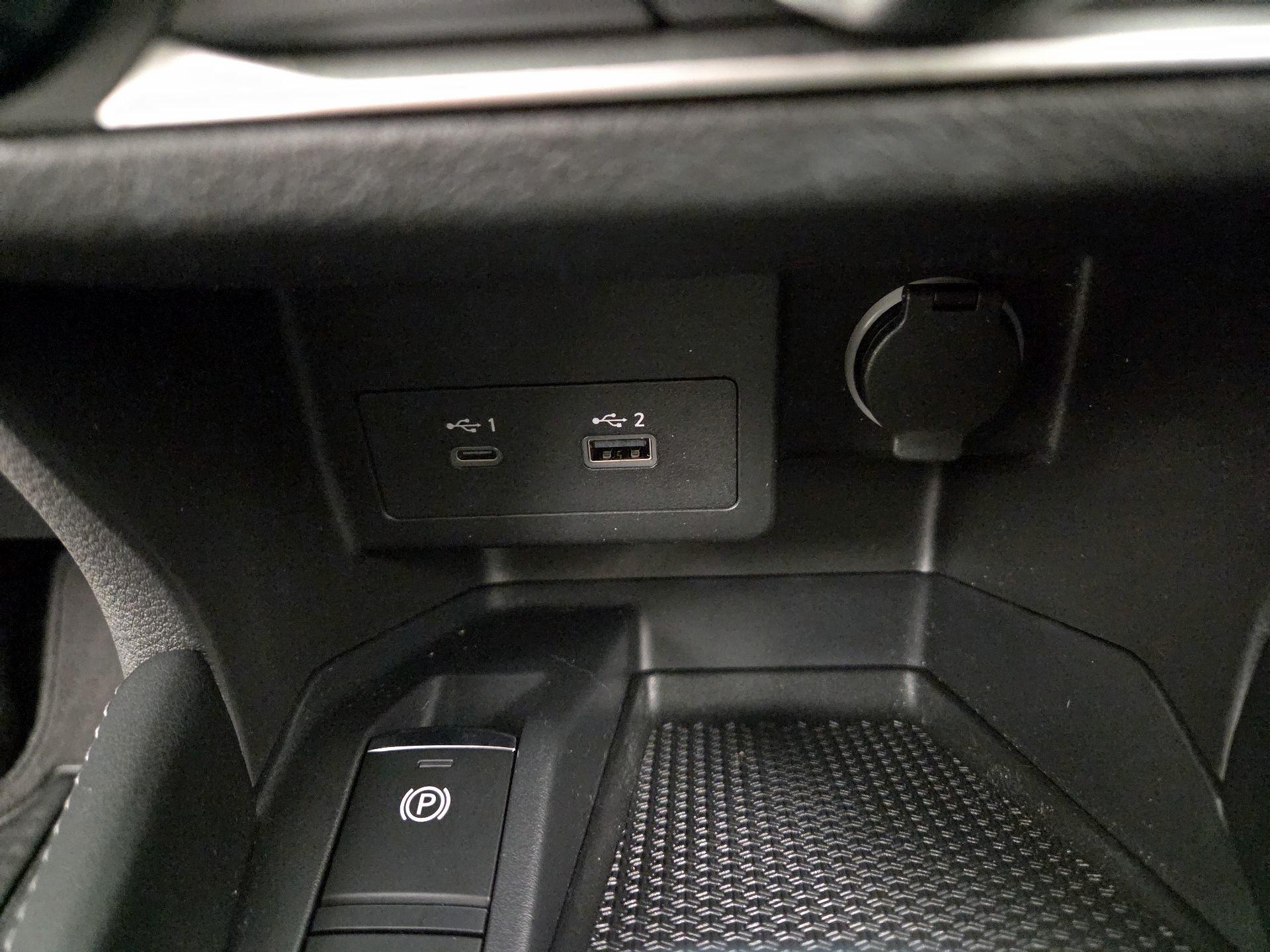 Thumbnail: 2023 Nissan Kicks - 18