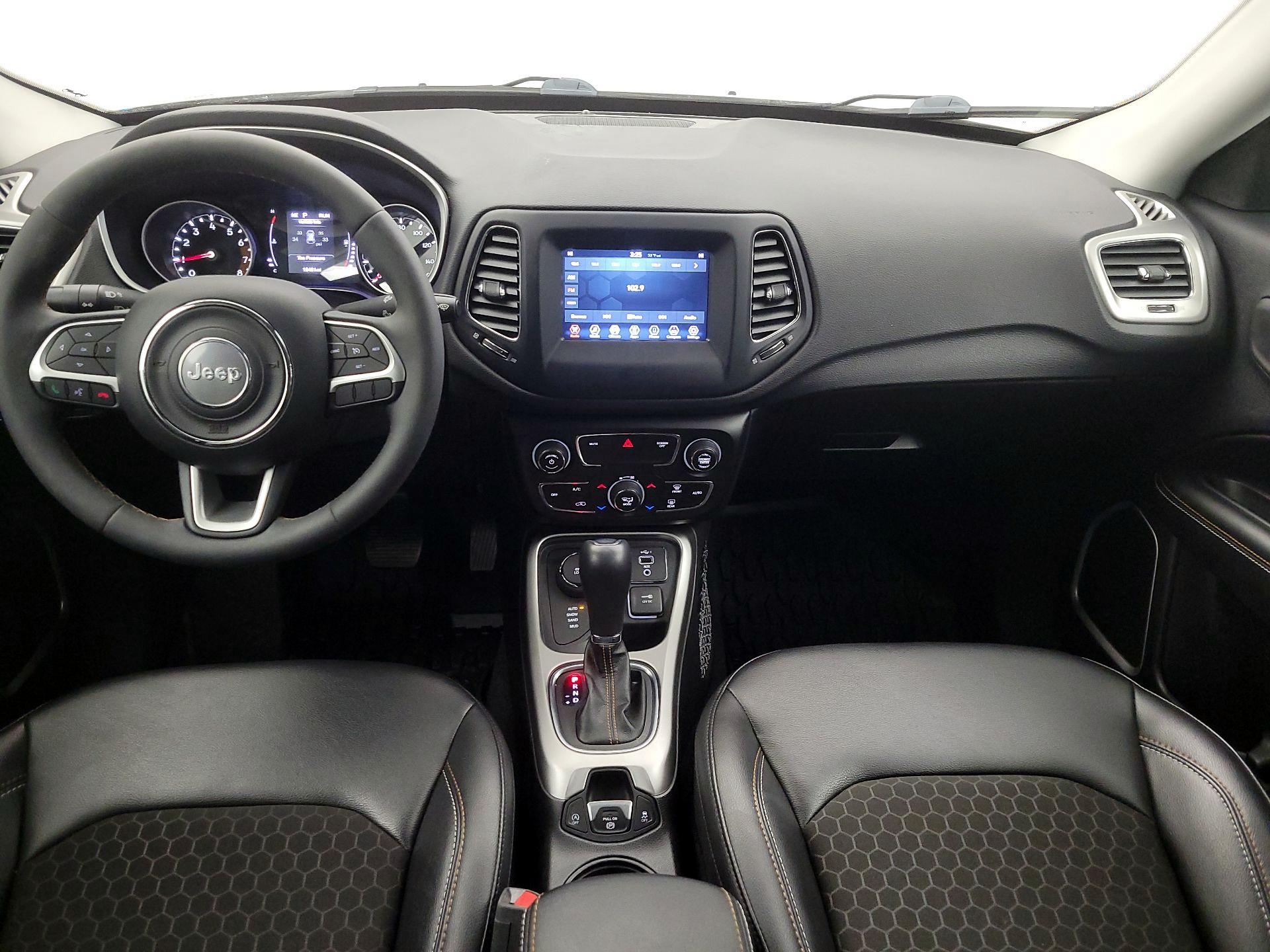 Thumbnail: 2021 Jeep Compass - 9