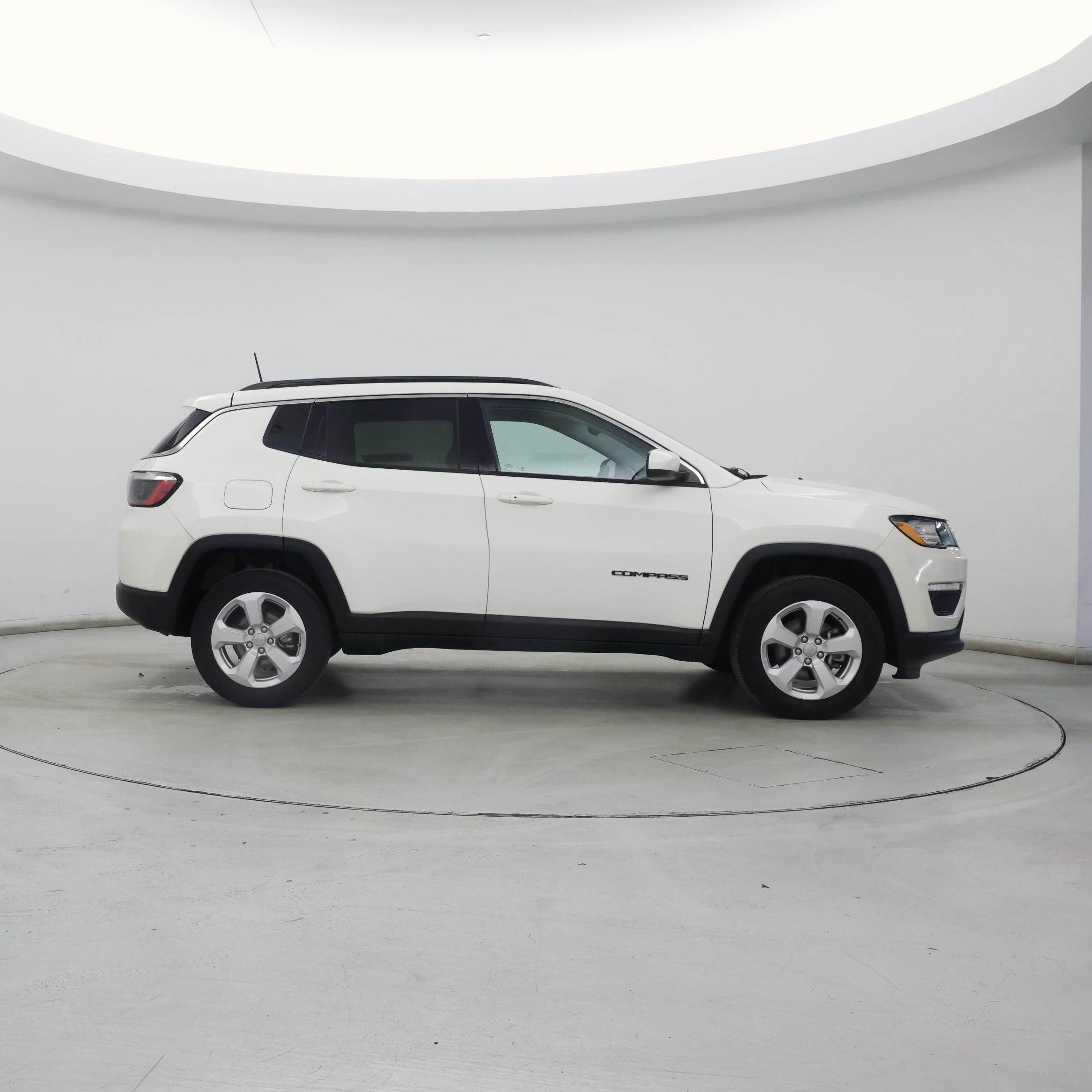 Thumbnail: 2021 Jeep Compass - 7