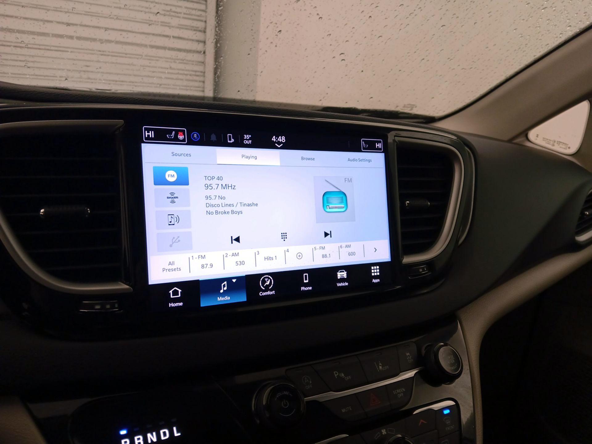 Thumbnail: 2024 Chrysler Pacifica - 15