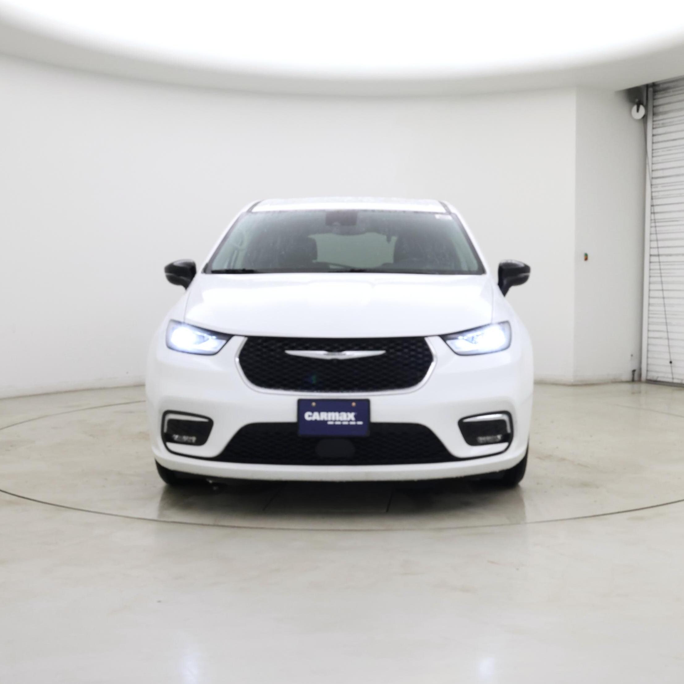 Thumbnail: 2024 Chrysler Pacifica - 5