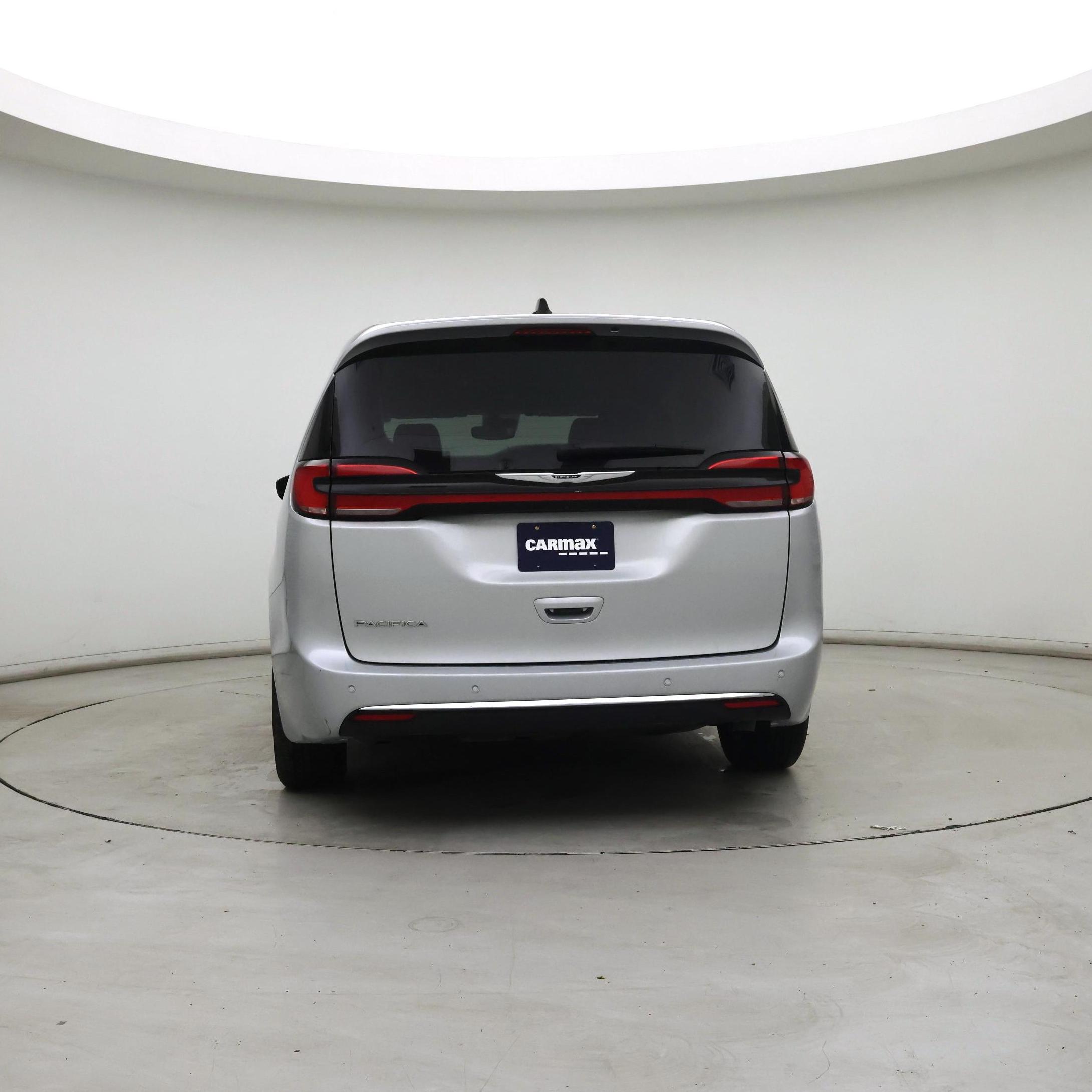 Thumbnail: 2024 Chrysler Pacifica - 6